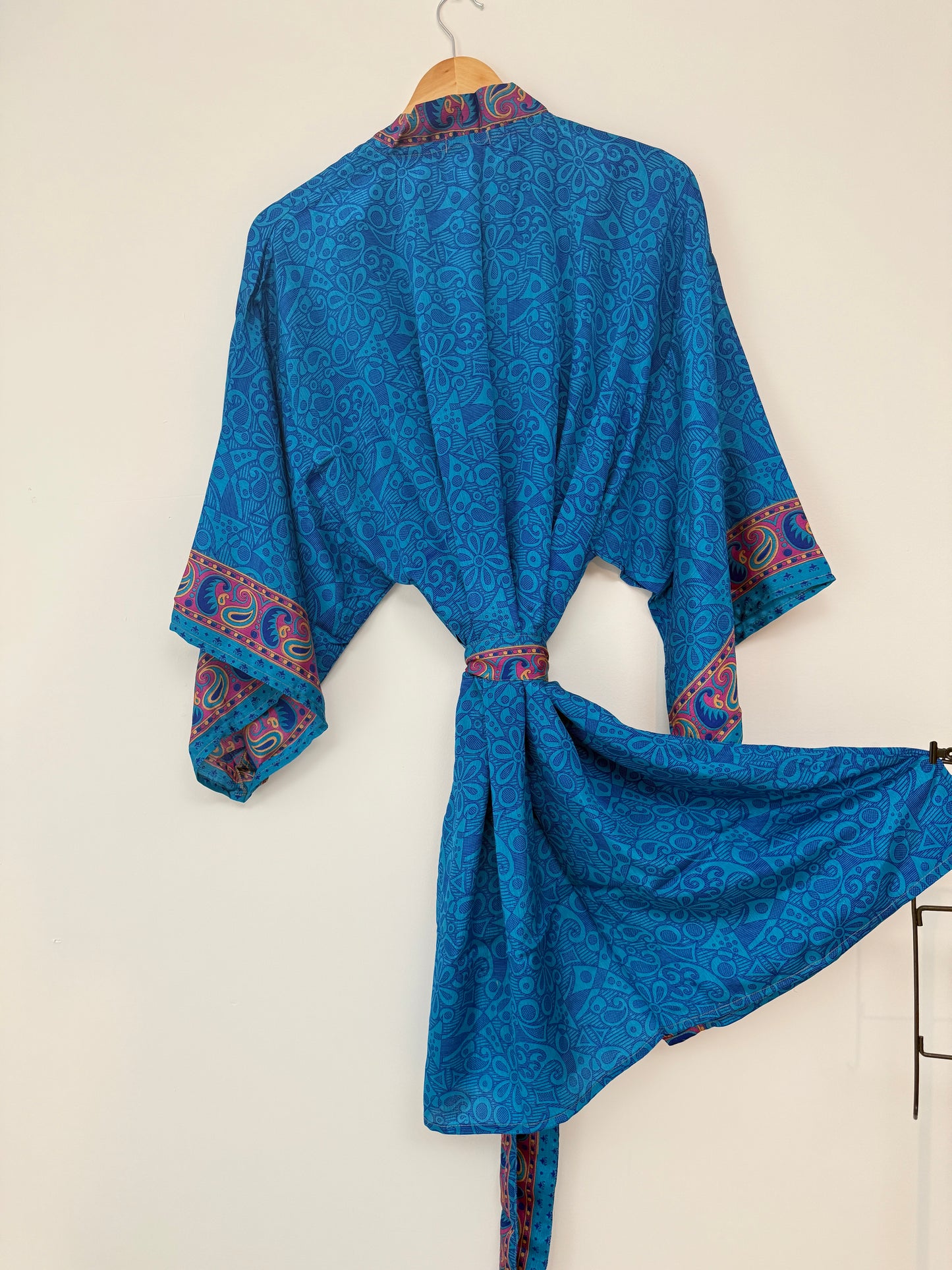 Vintage Saree Silk Kimono / Duster - Short