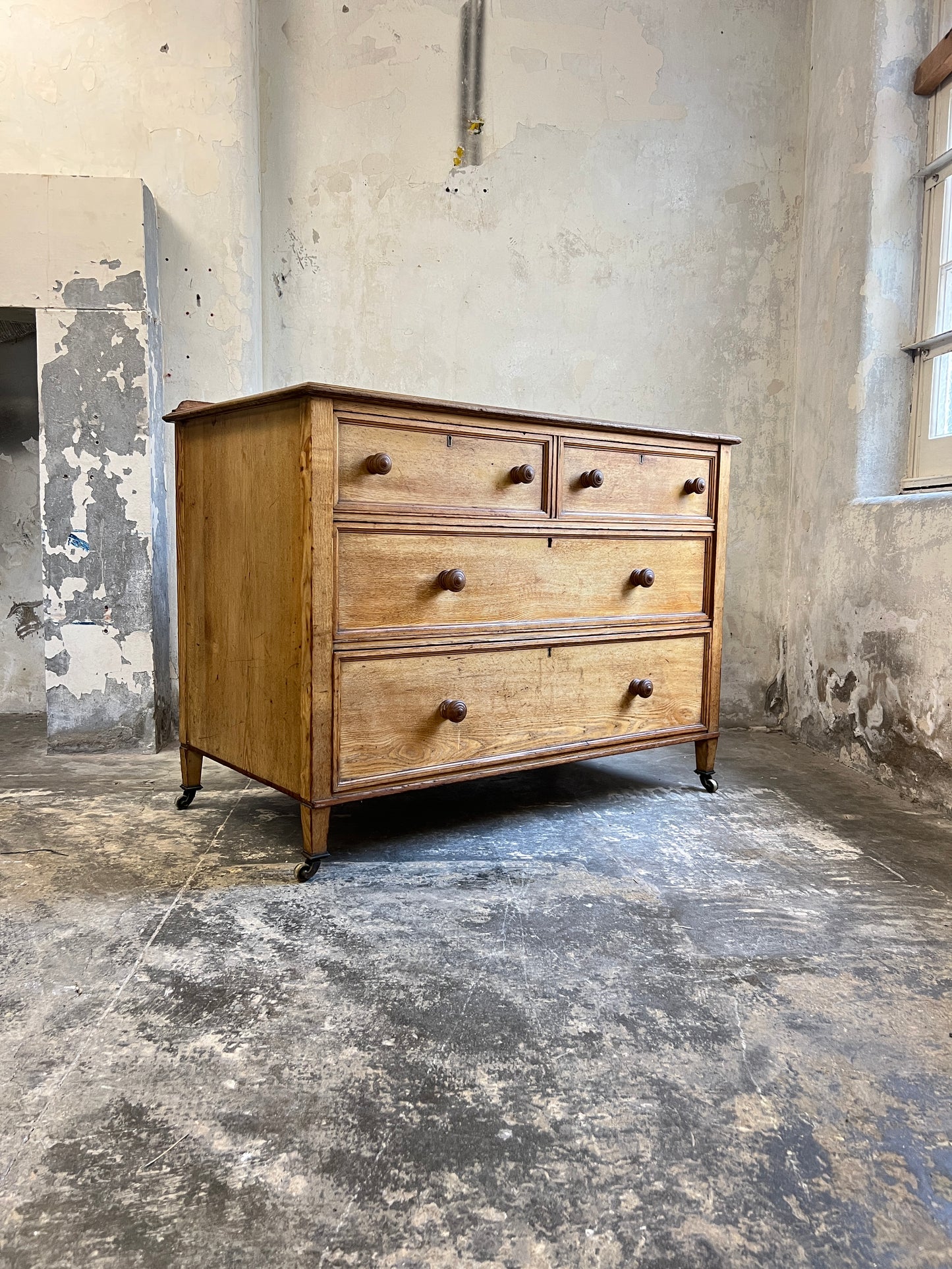 19thC Ash Chest of Drawers