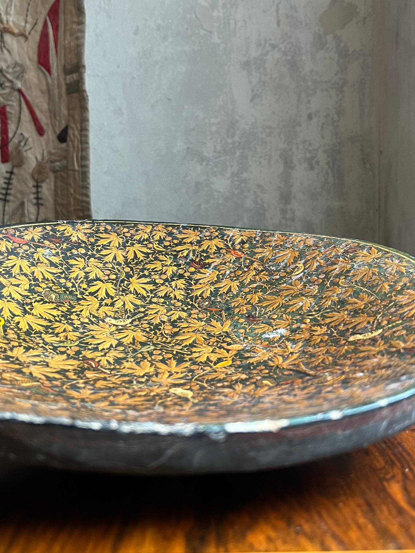 Late 19thC Kashmiri Papier-Mache Footed Dish