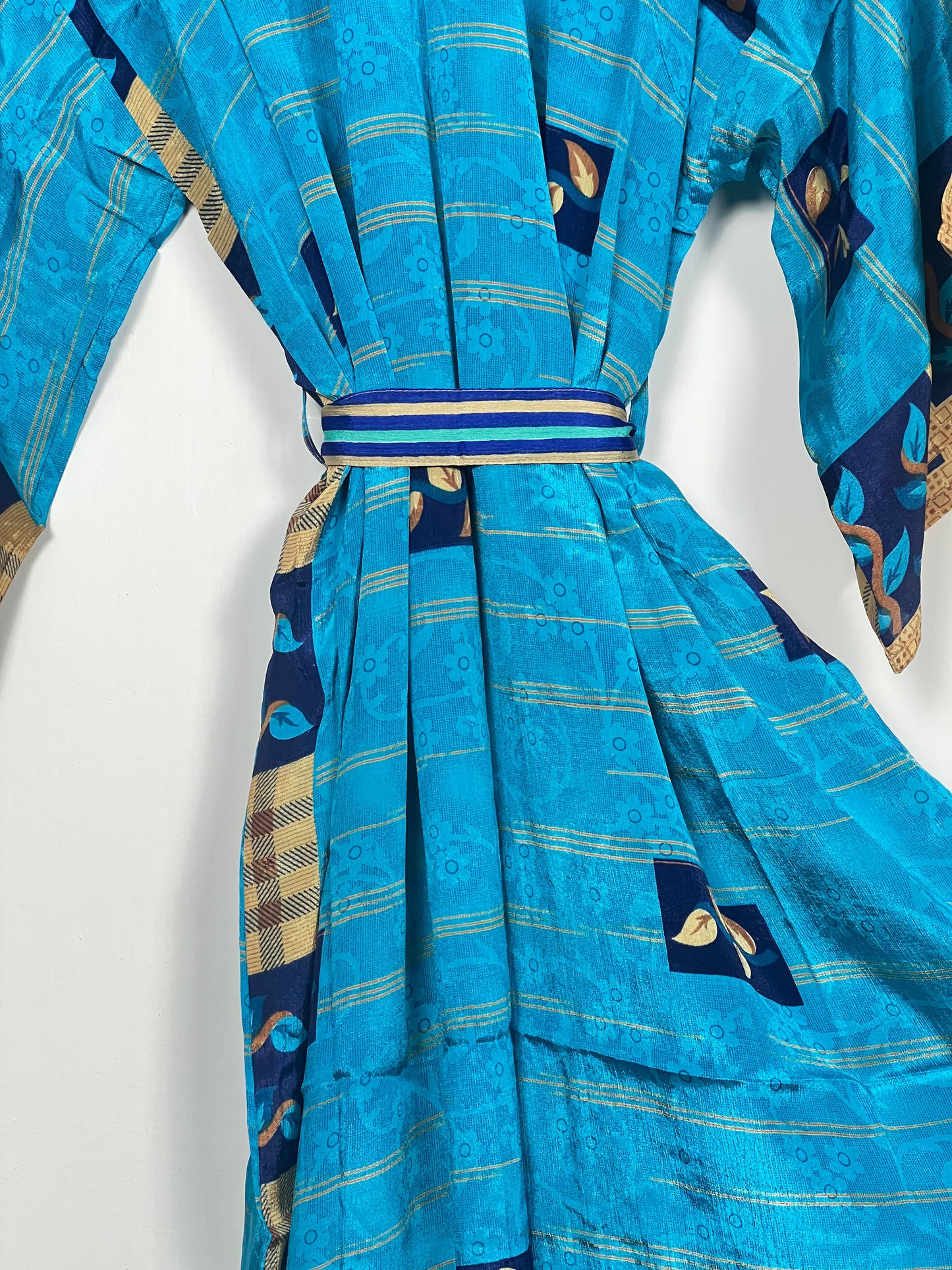 Vintage Saree Silk Kimono / Duster - Long - Wider Unisex Fit