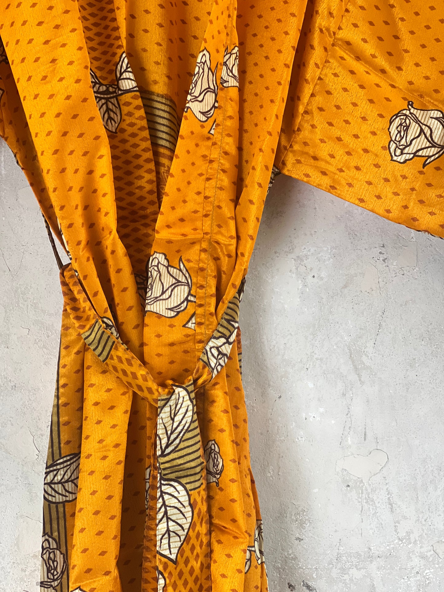Vintage Saree Silk Kimono / Duster - Short