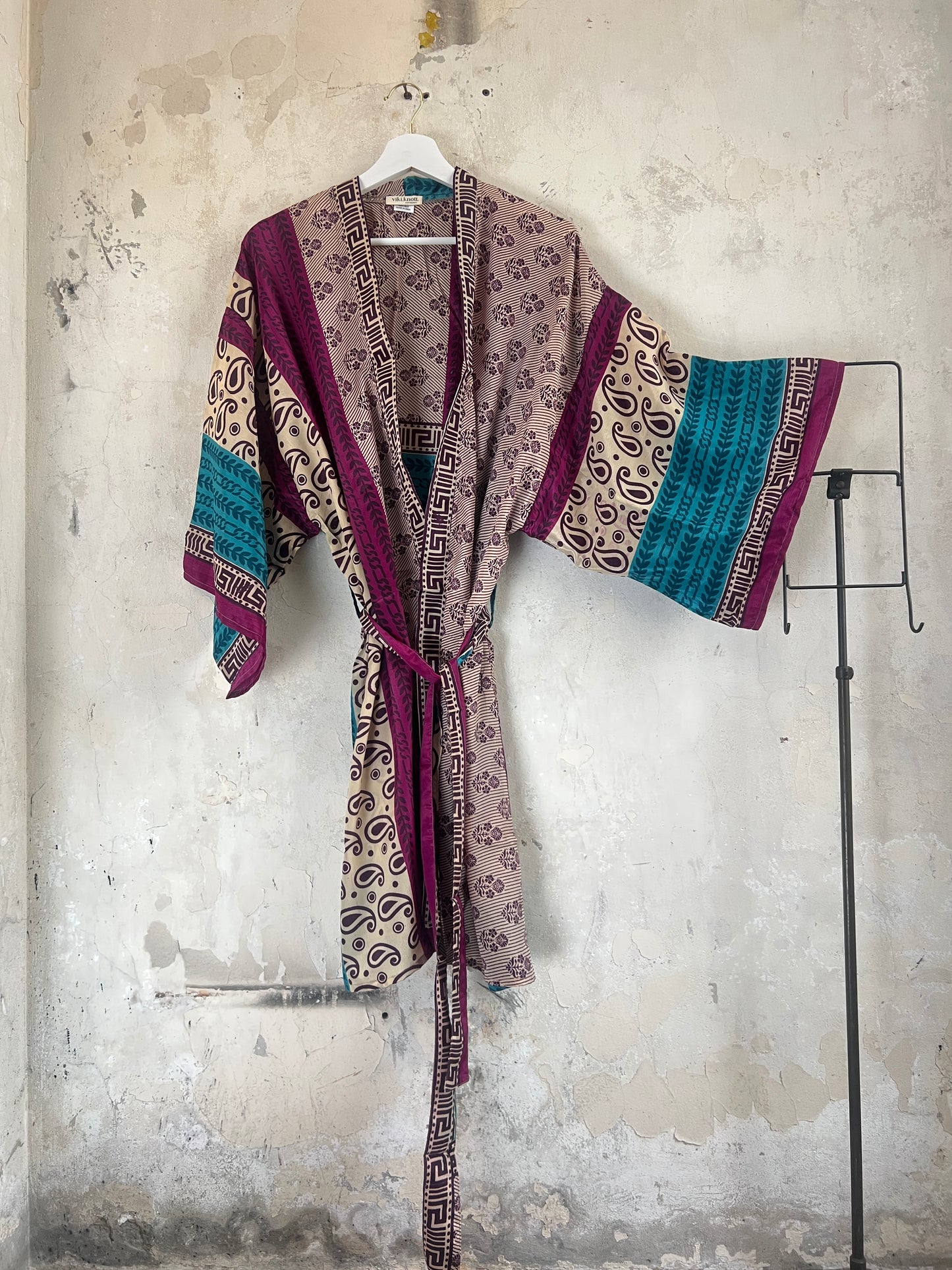 Vintage Saree Silk Kimono / Duster - Short