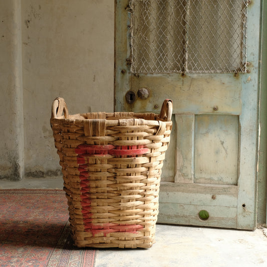 A Large Early 20thC French Vineyard Harvesting Basket - 'Paniers Mannequin'