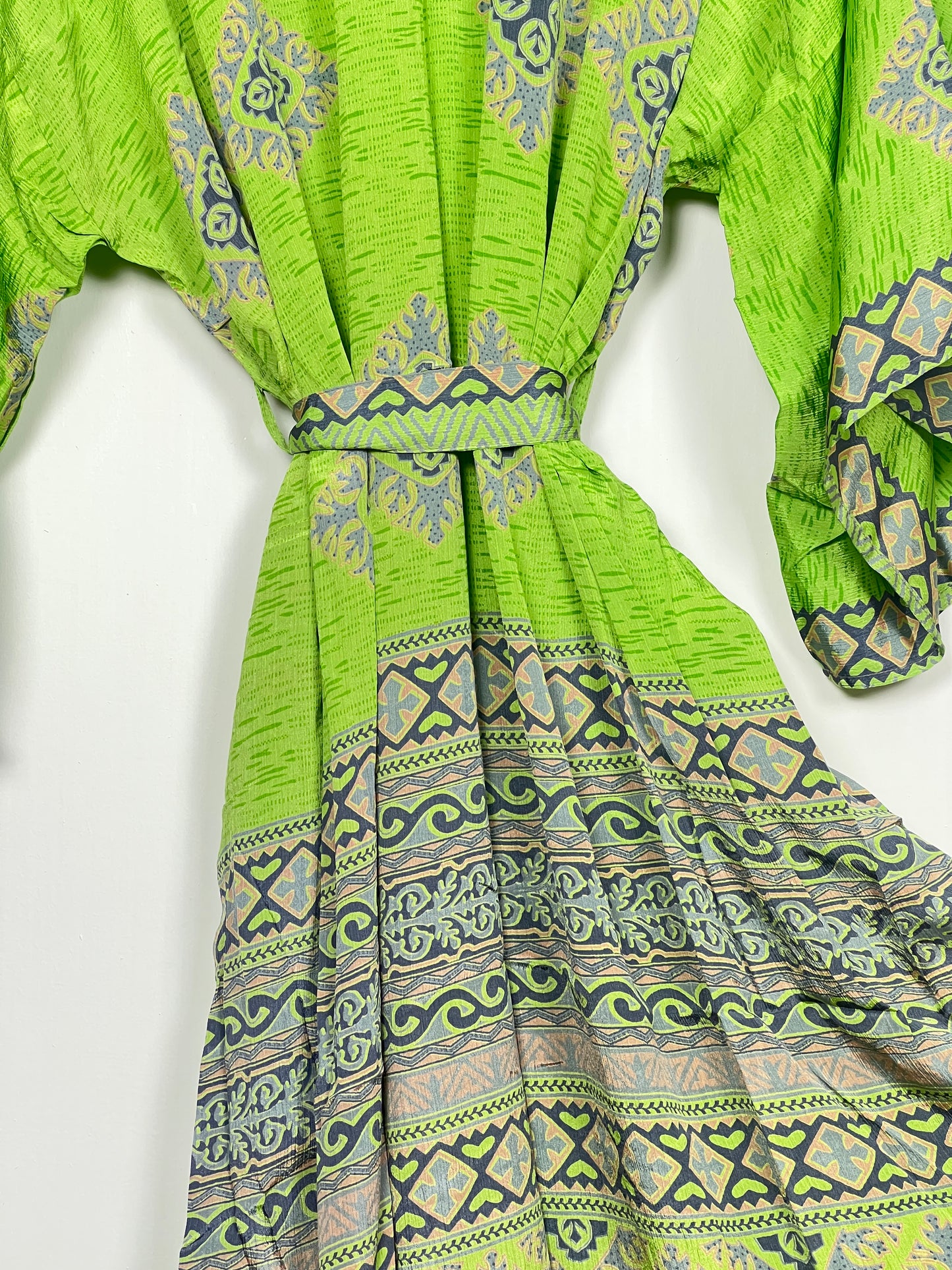 Vintage Saree Silk Kimono / Duster - Long - Wider Unisex Fit