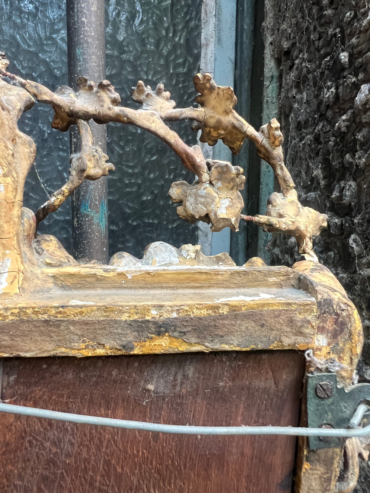 A rare George III Gilt Wood and Gesso Miniature Mantel Mirror