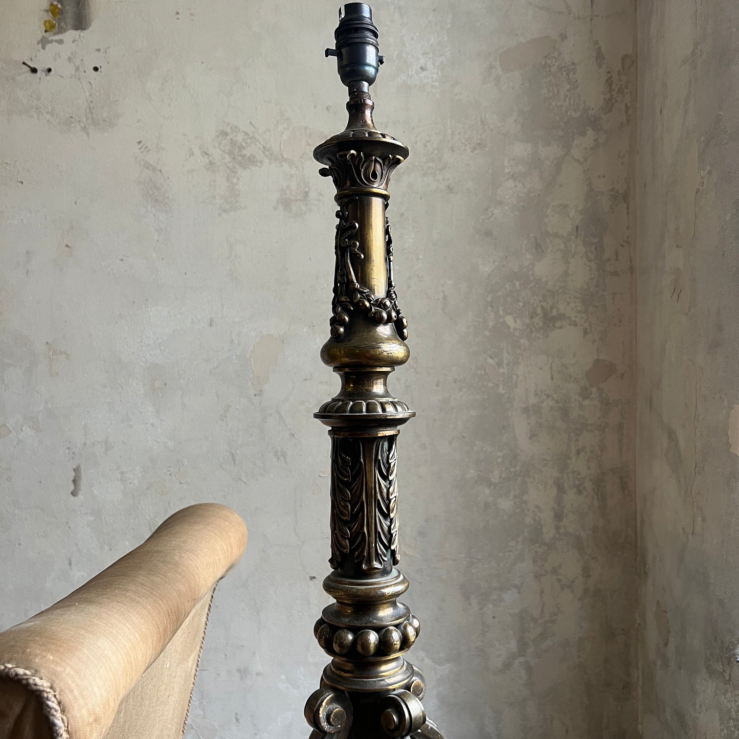 19th Century Gilt Brass Column Table Lamp