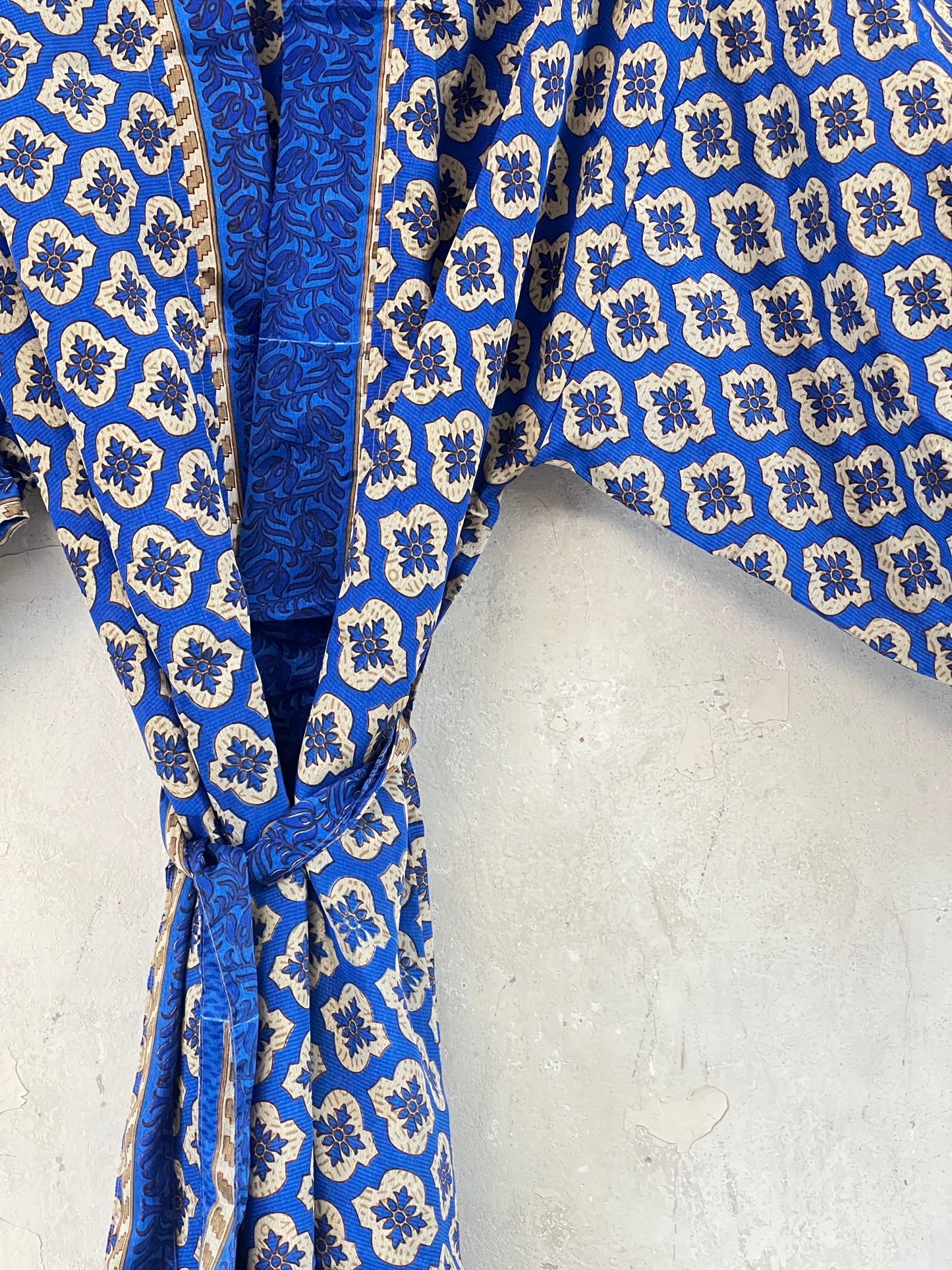Vintage Saree Silk Kimono / Duster - Short