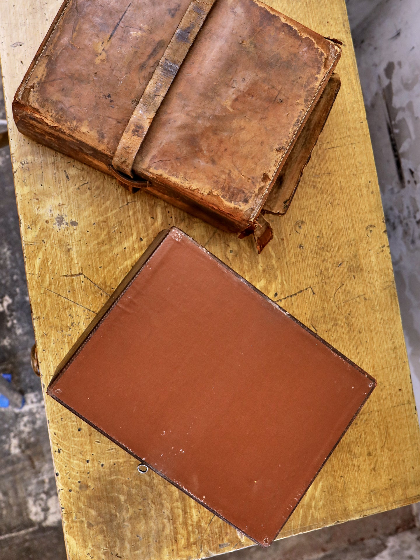 A Leather Correspondence Box in manner of Asprey of London c1860.