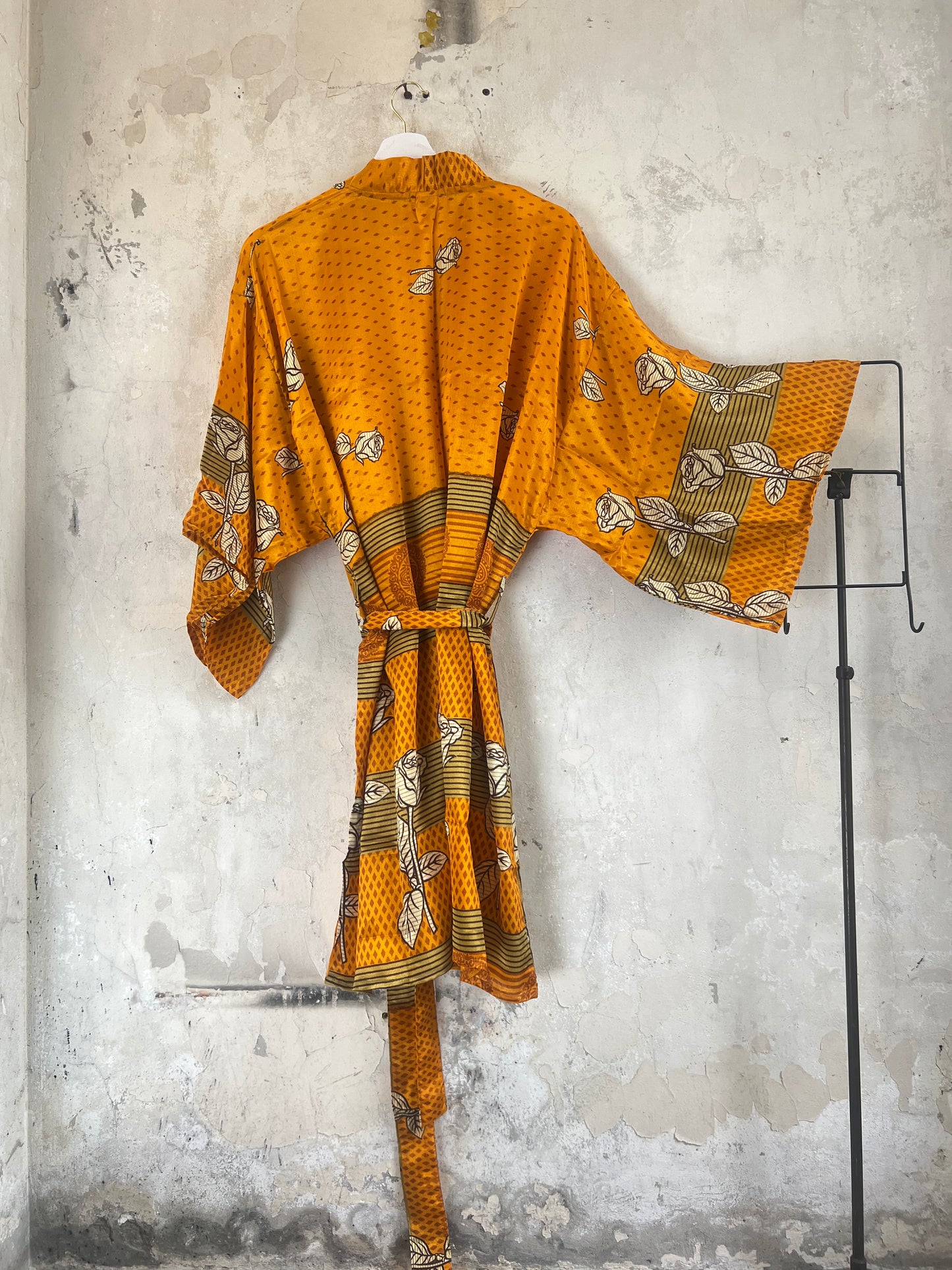 Vintage Saree Silk Kimono / Duster - Short