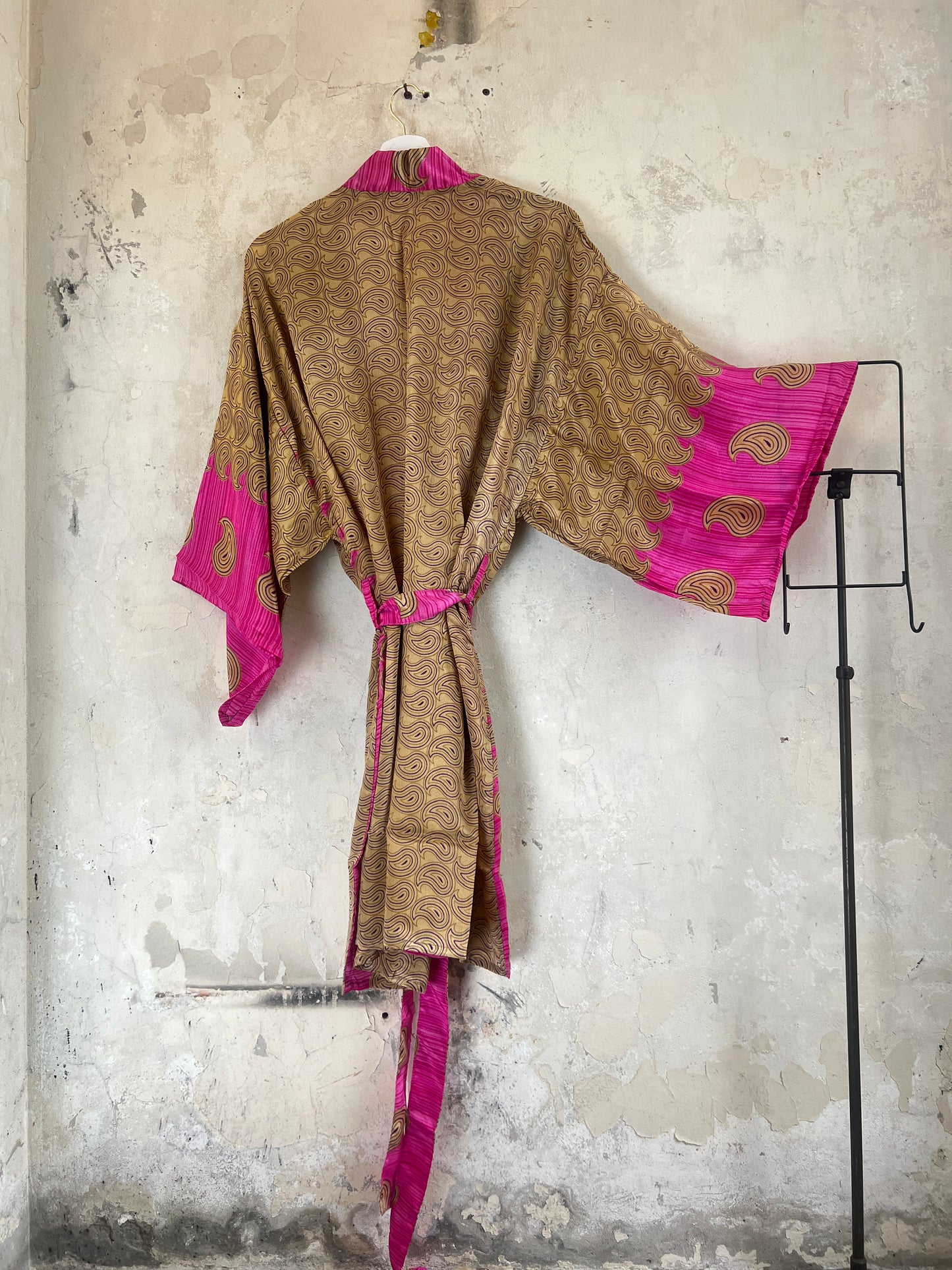 Vintage Saree Silk Kimono / Duster - Short