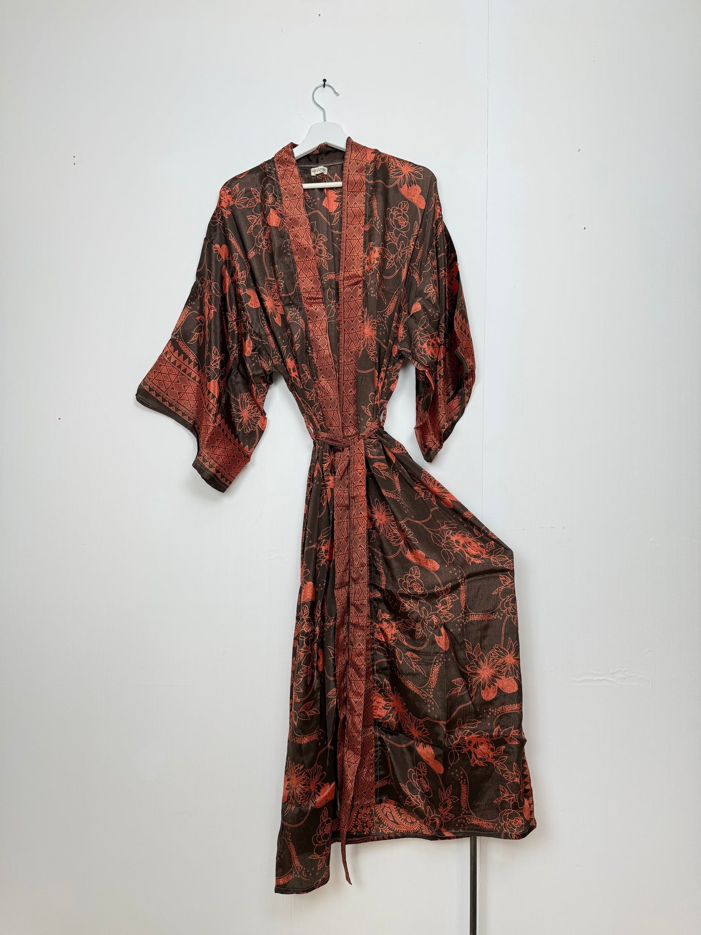 Vintage Saree Silk Kimono / Duster - Long