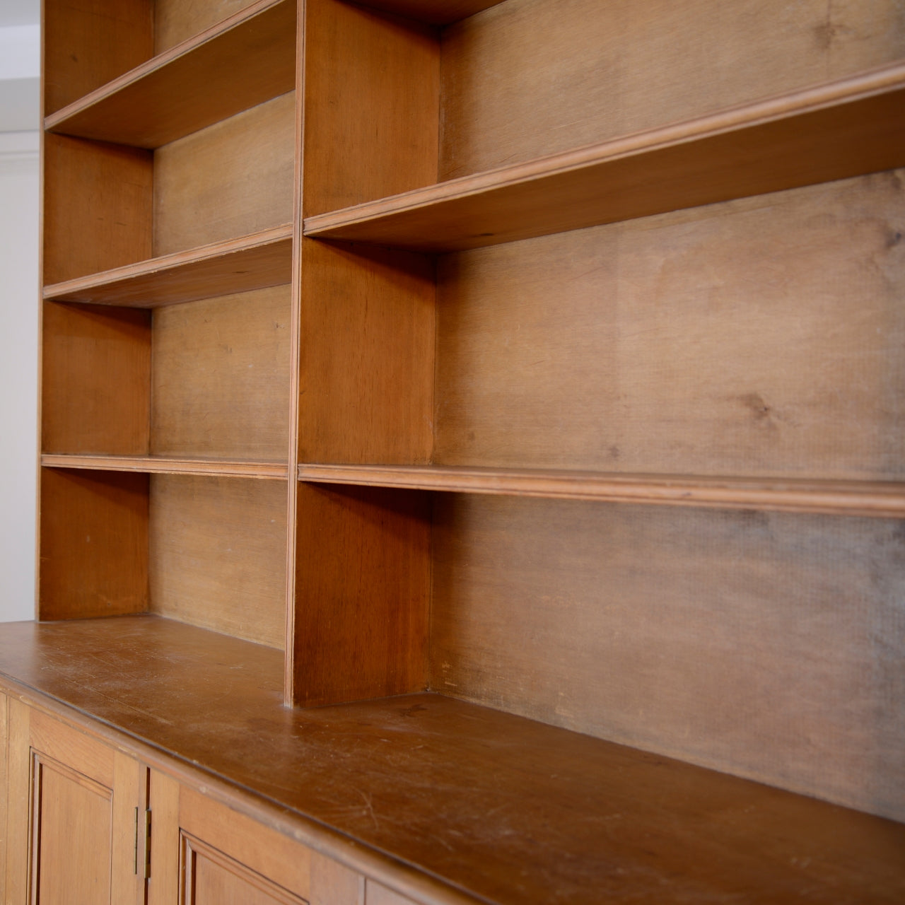 Early 20thC Open Topped Bookcase with Cupboards
