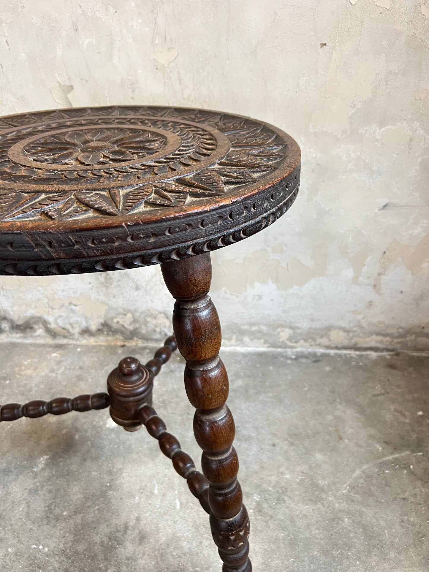 19thC Carved Oak Side Table with Bobbin Legs