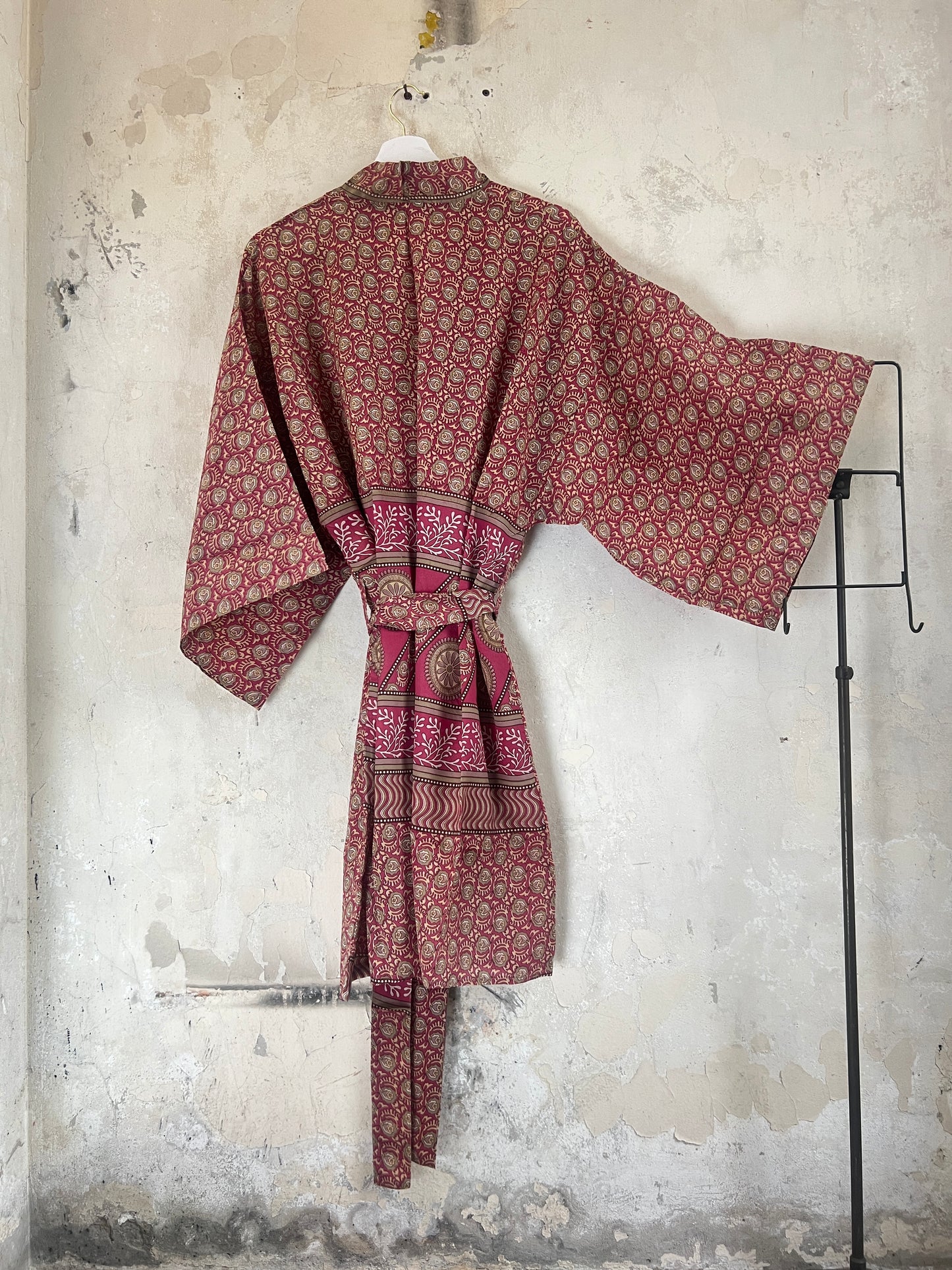 Vintage Saree Silk Kimono / Duster - Short