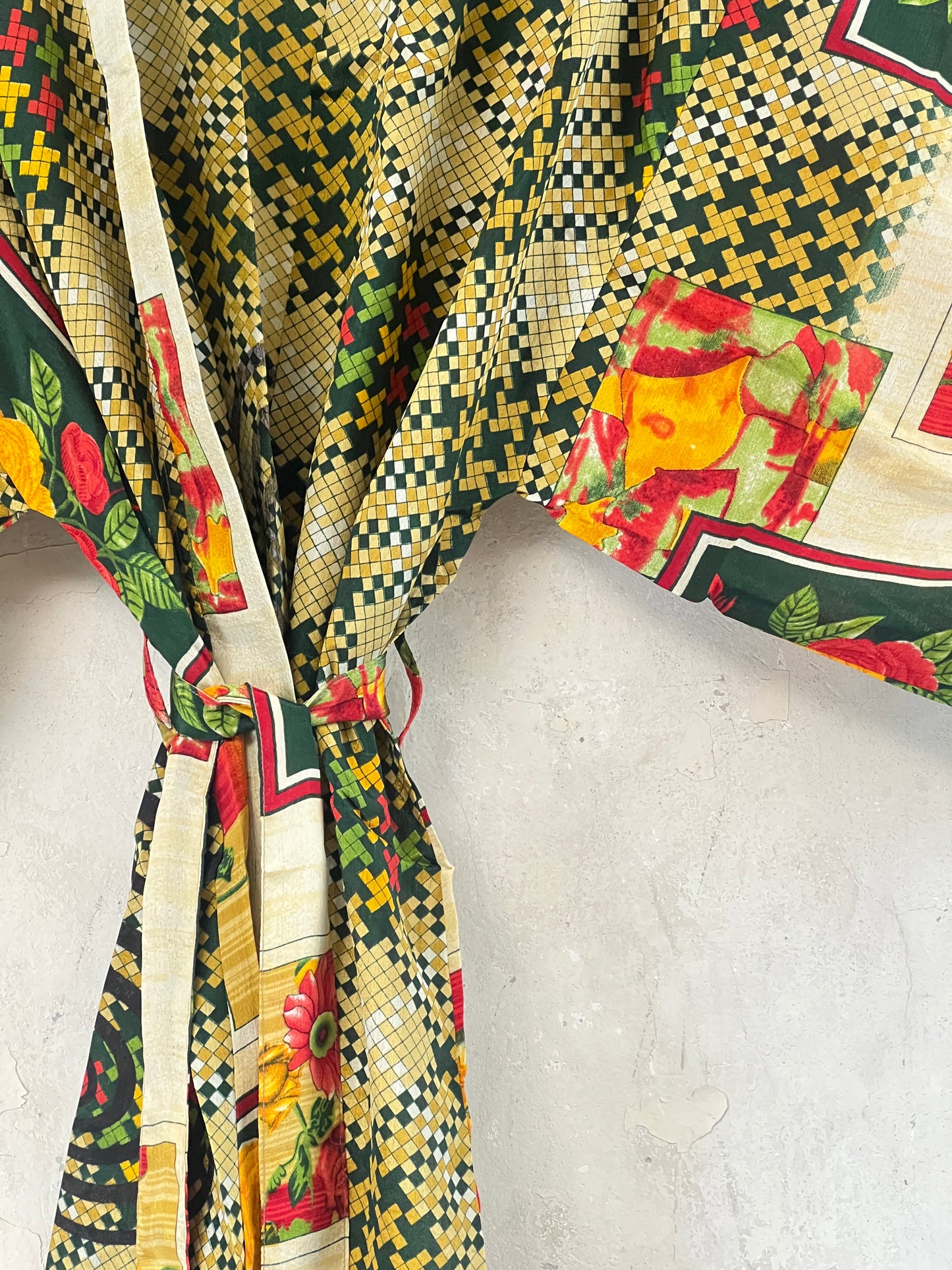 Vintage Saree Silk Kimono / Duster - Short