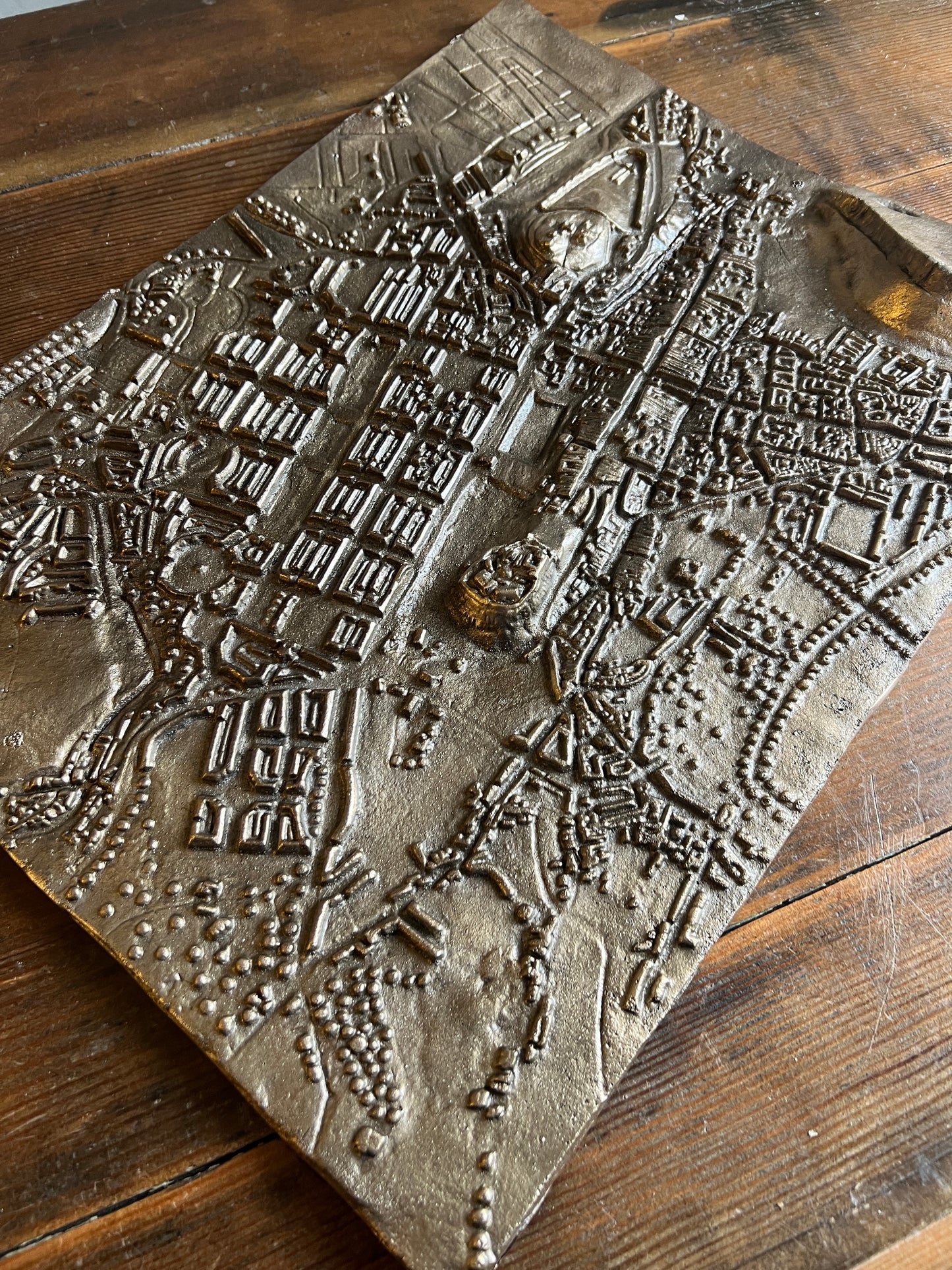Bronze Street Map of 1830s Edinburgh