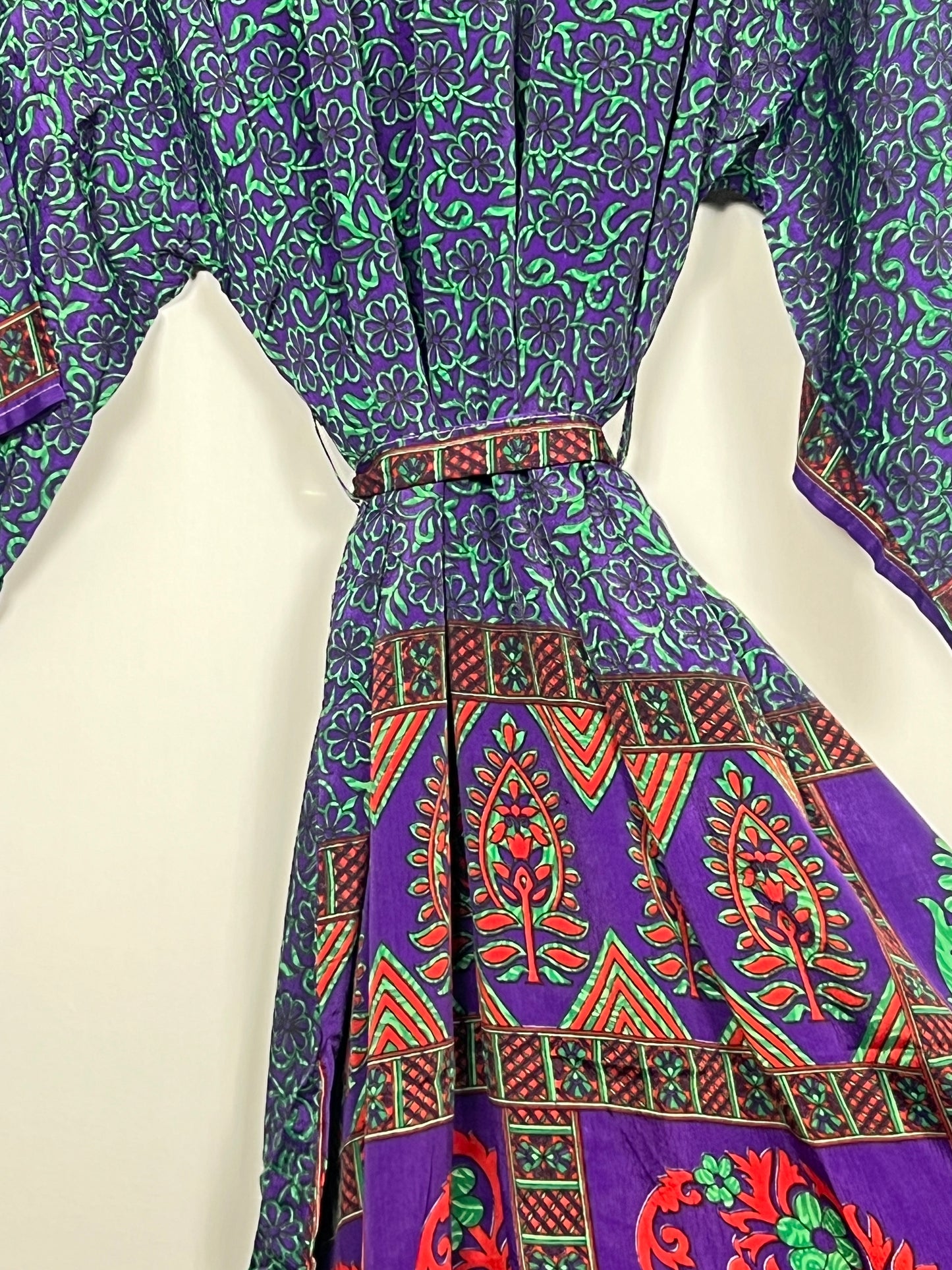 Vintage Saree Silk Kimono / Duster - Long - Wider Unisex Fit