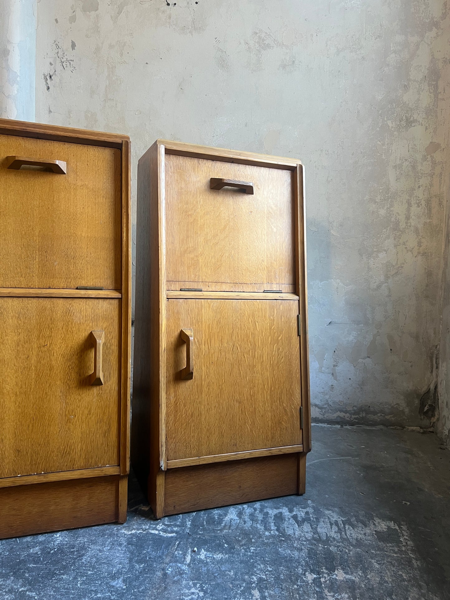 Pair E Gomme G Plan Oak Brandon Bedsides