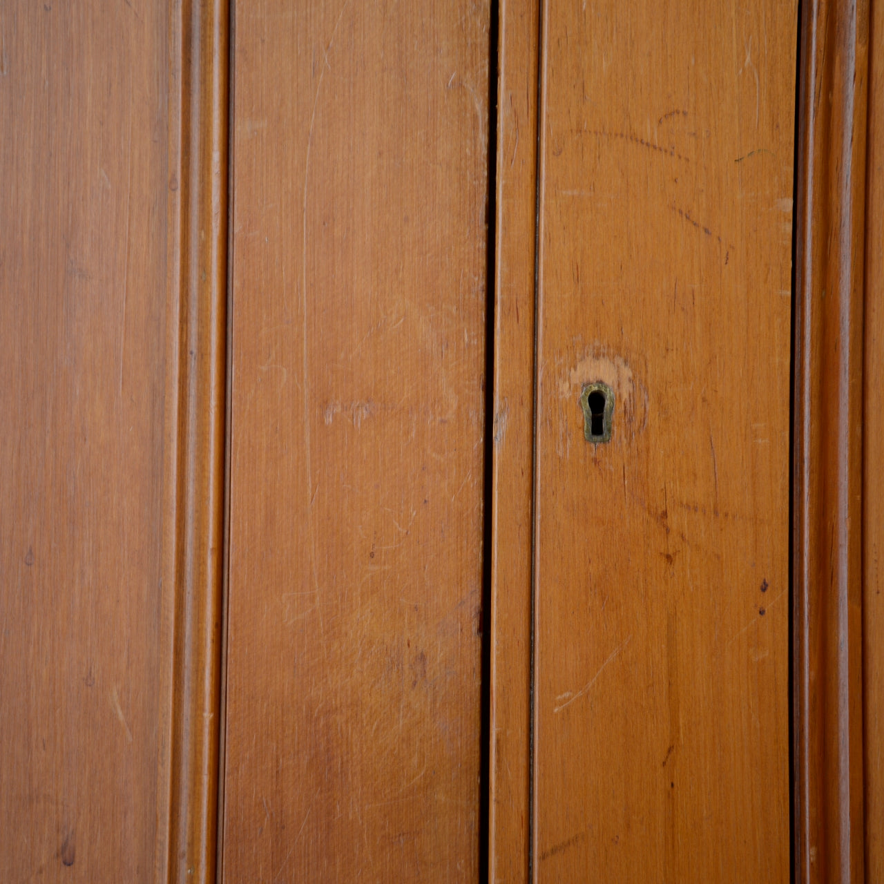Early 20thC Open Topped Bookcase with Cupboards