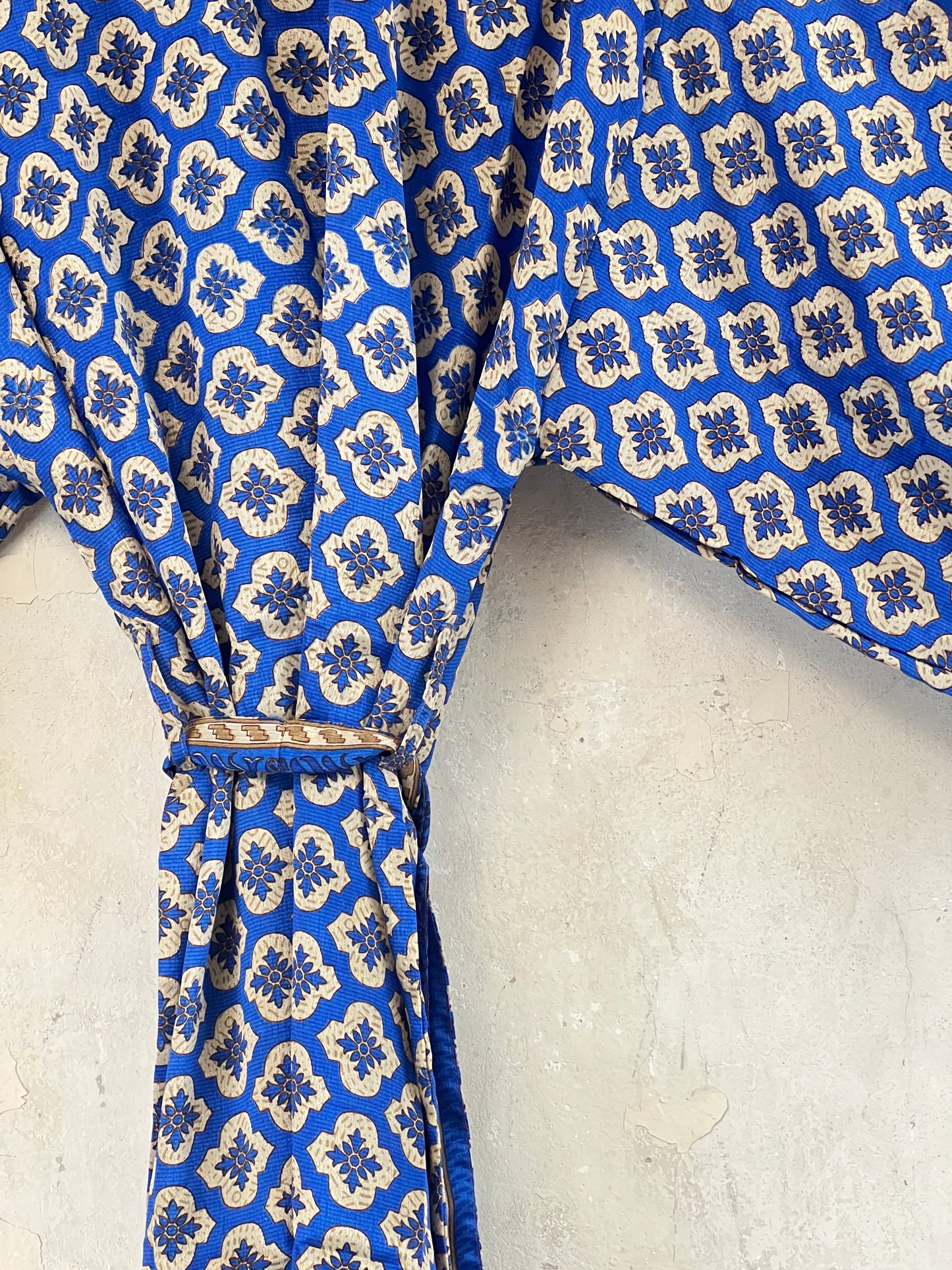Vintage Saree Silk Kimono / Duster - Short
