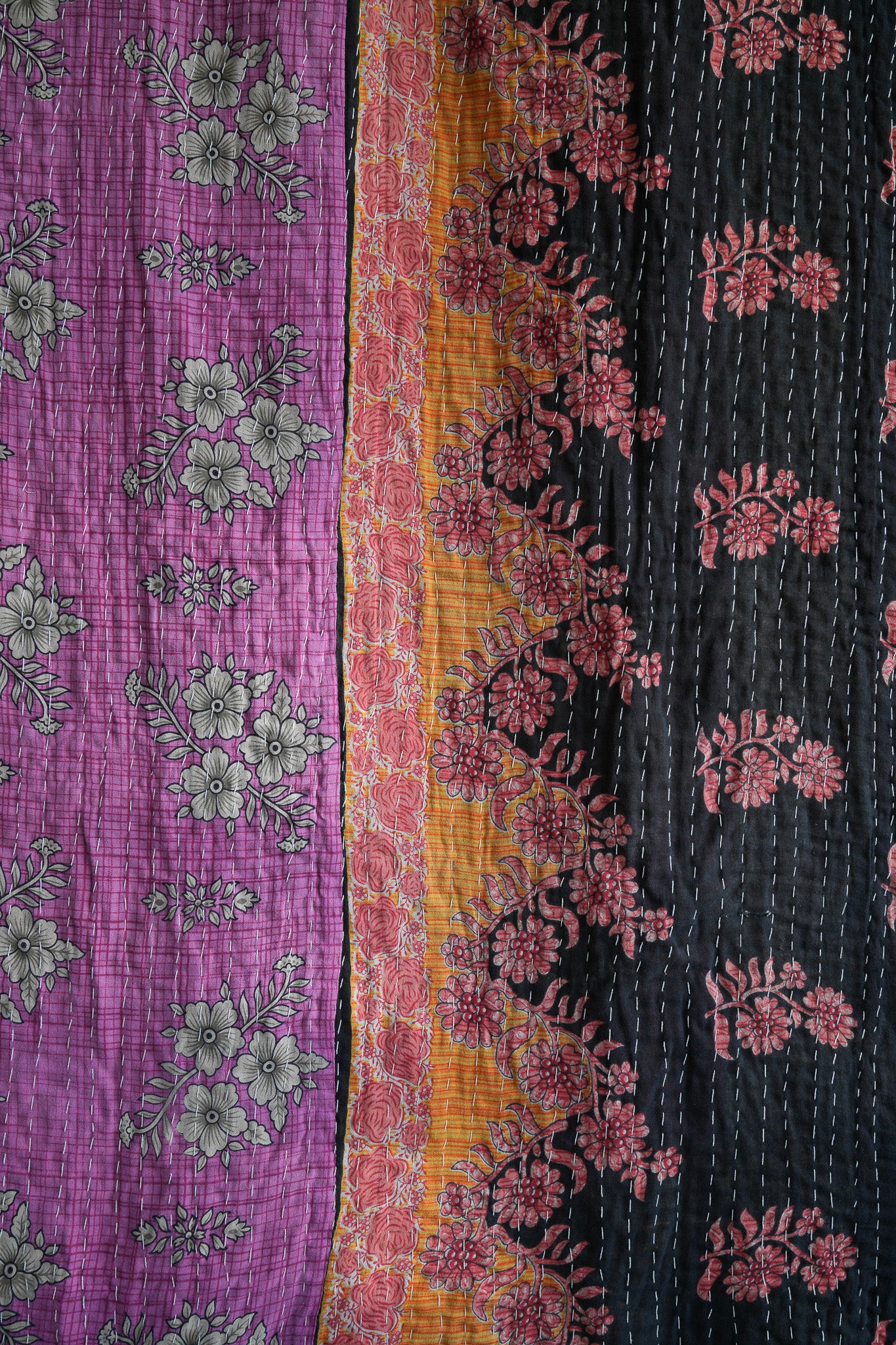 A Unique Vintage Cotton Kantha Quilt ~ 050