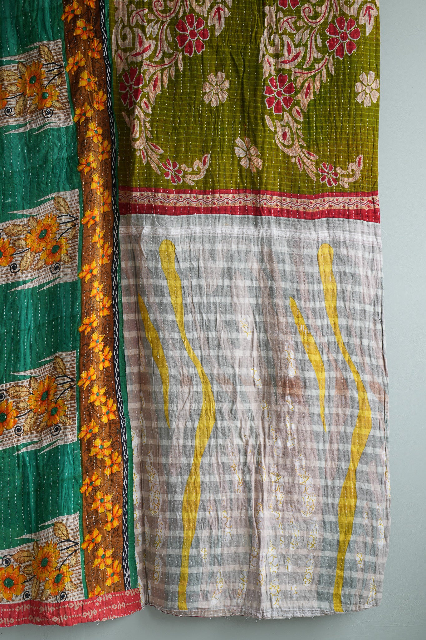 A Unique Vintage Cotton Kantha Quilt ~ 052