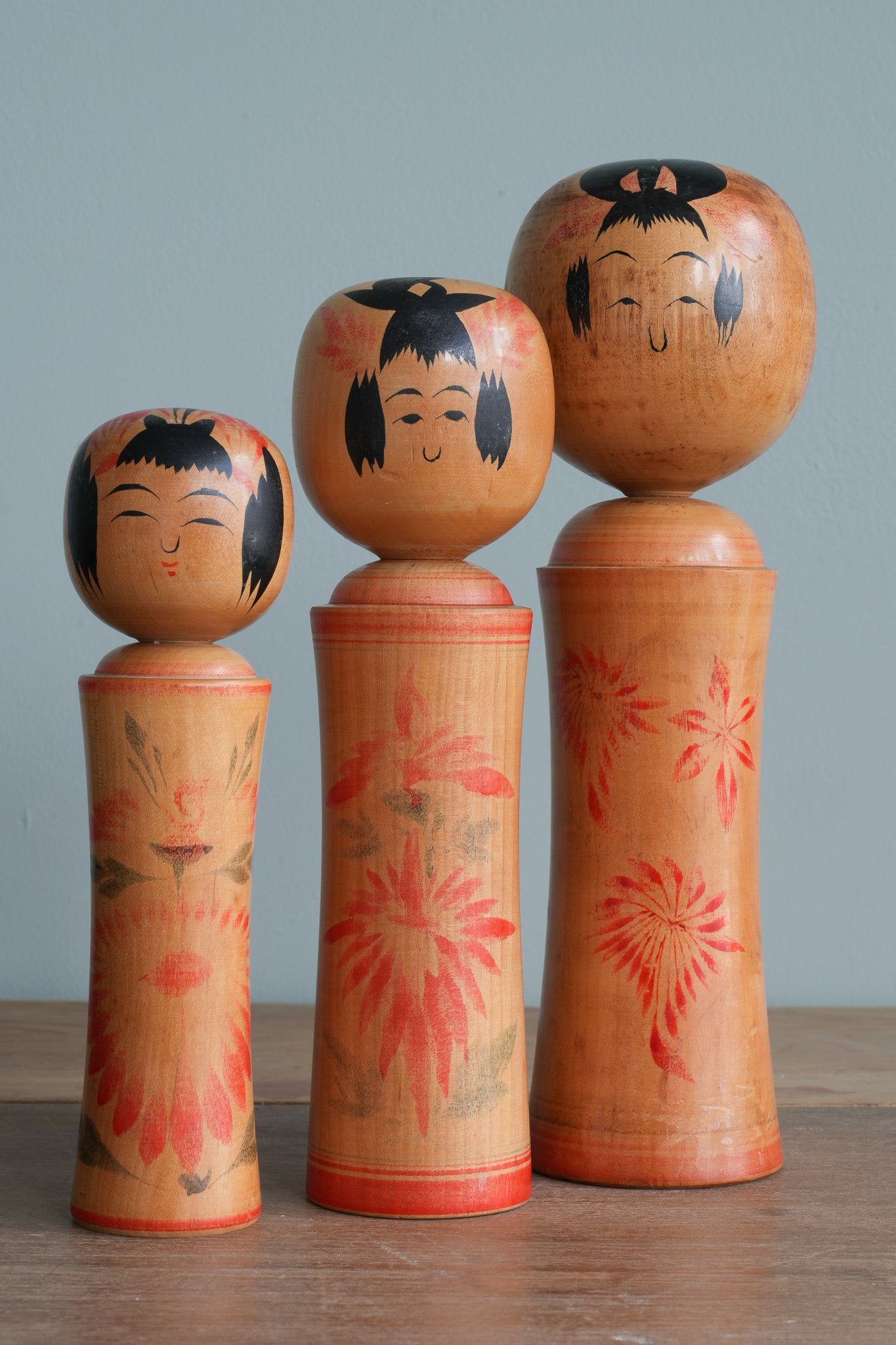 Set of 3 Traditional Japanese Folk Art Kokeshi Dolls 104