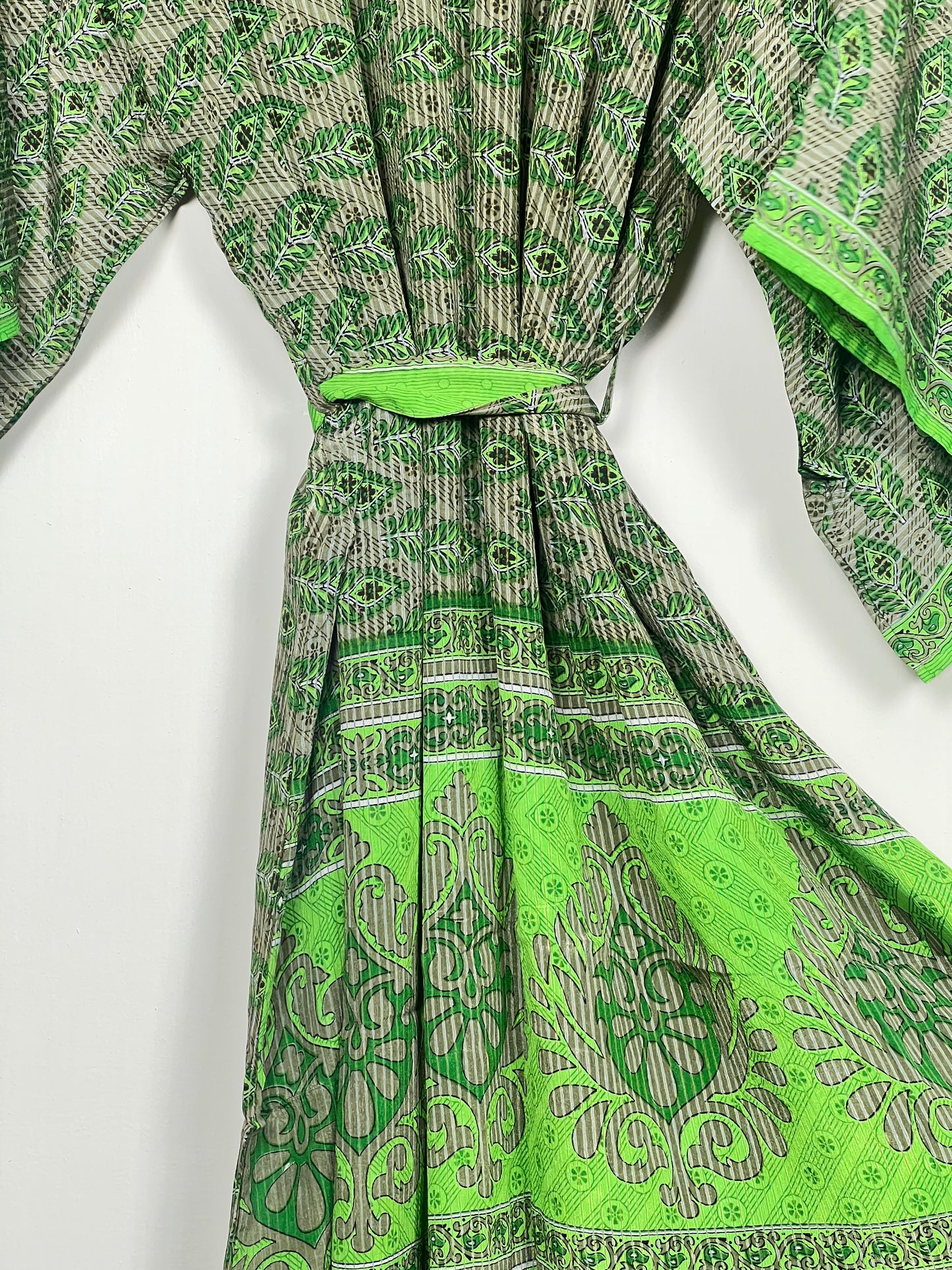 Vintage Saree Silk Kimono / Duster - Long - Wider Unisex Fit
