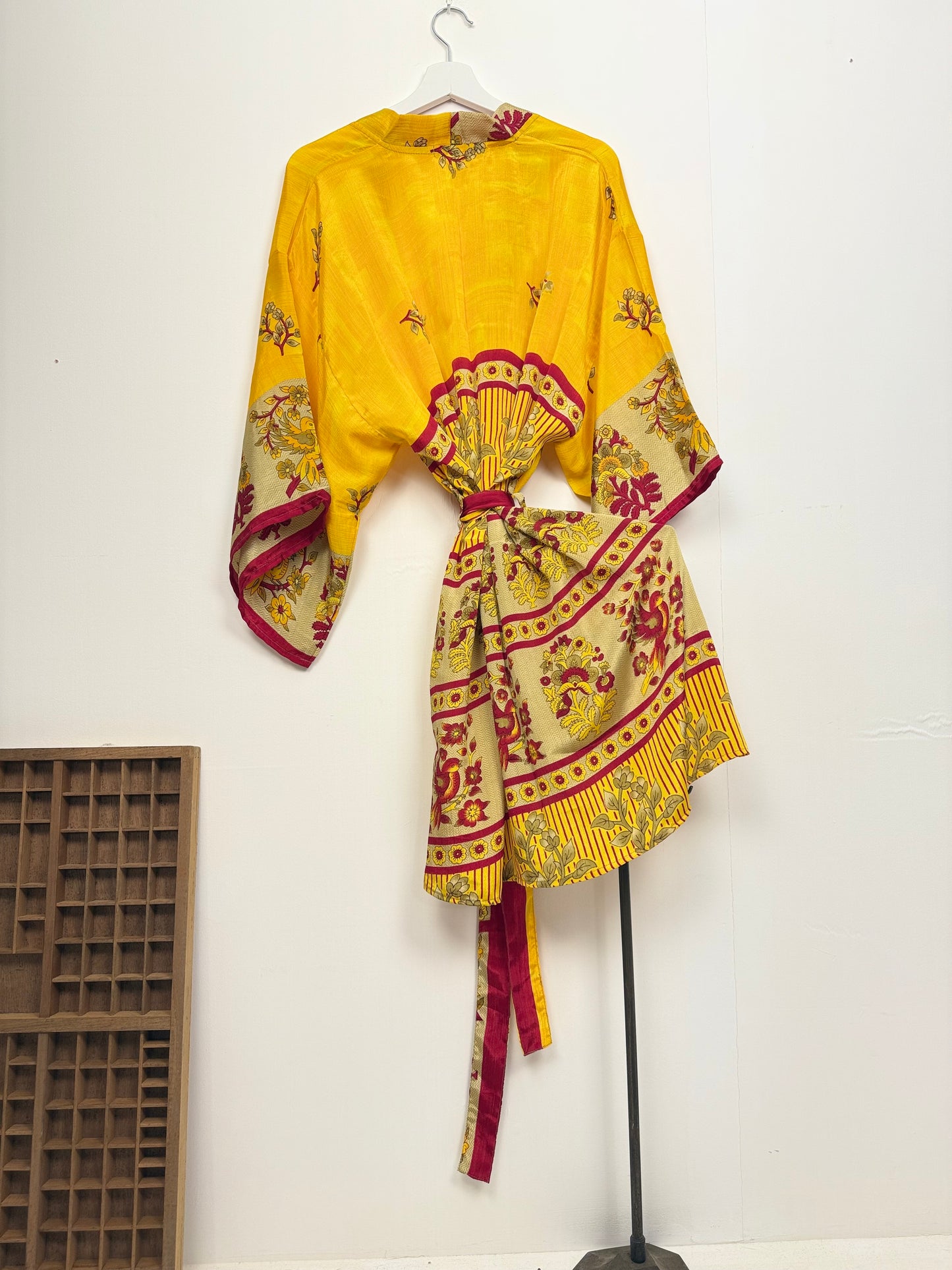 Vintage Saree Silk Kimono / Duster - Short