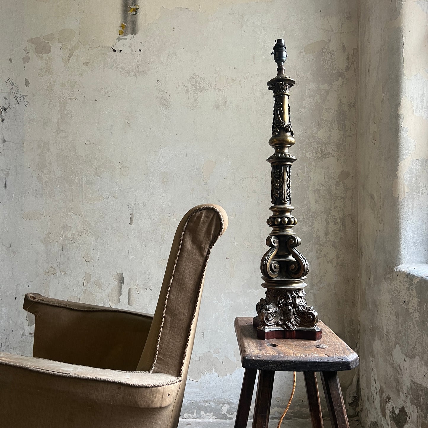 19th Century Gilt Brass Column Table Lamp
