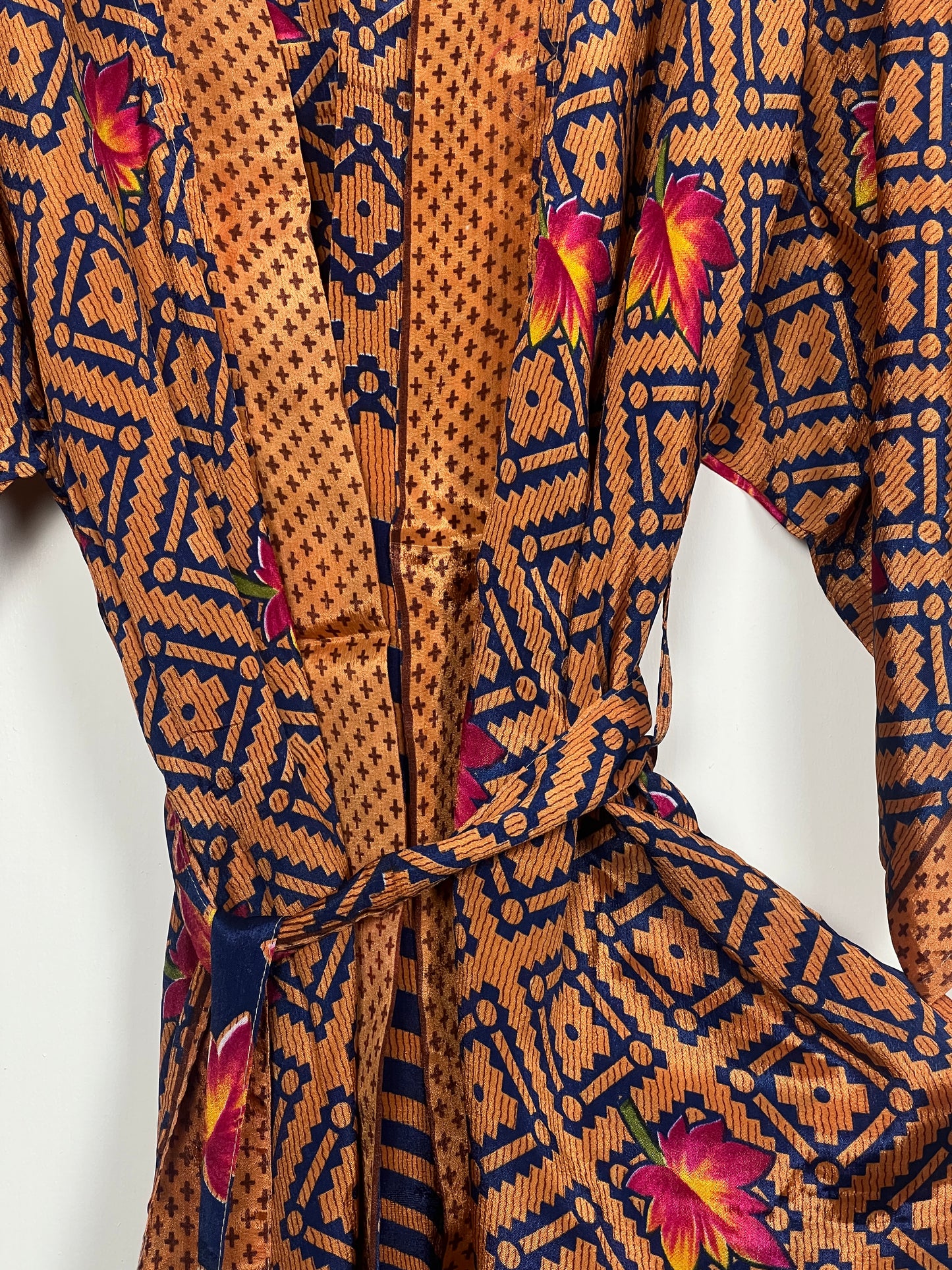Vintage Saree Silk Kimono / Duster - Short