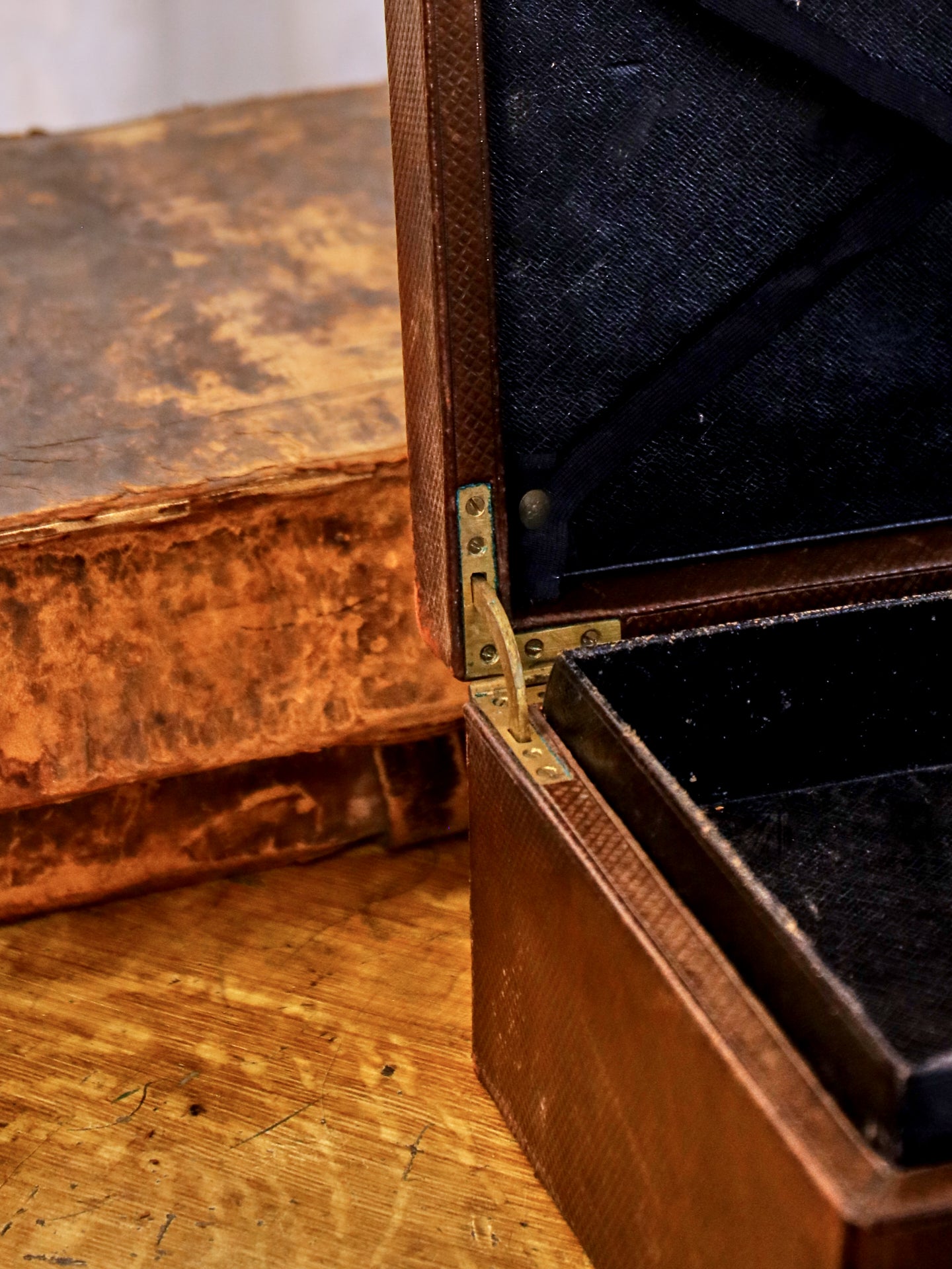 A Leather Correspondence Box in manner of Asprey of London c1860.