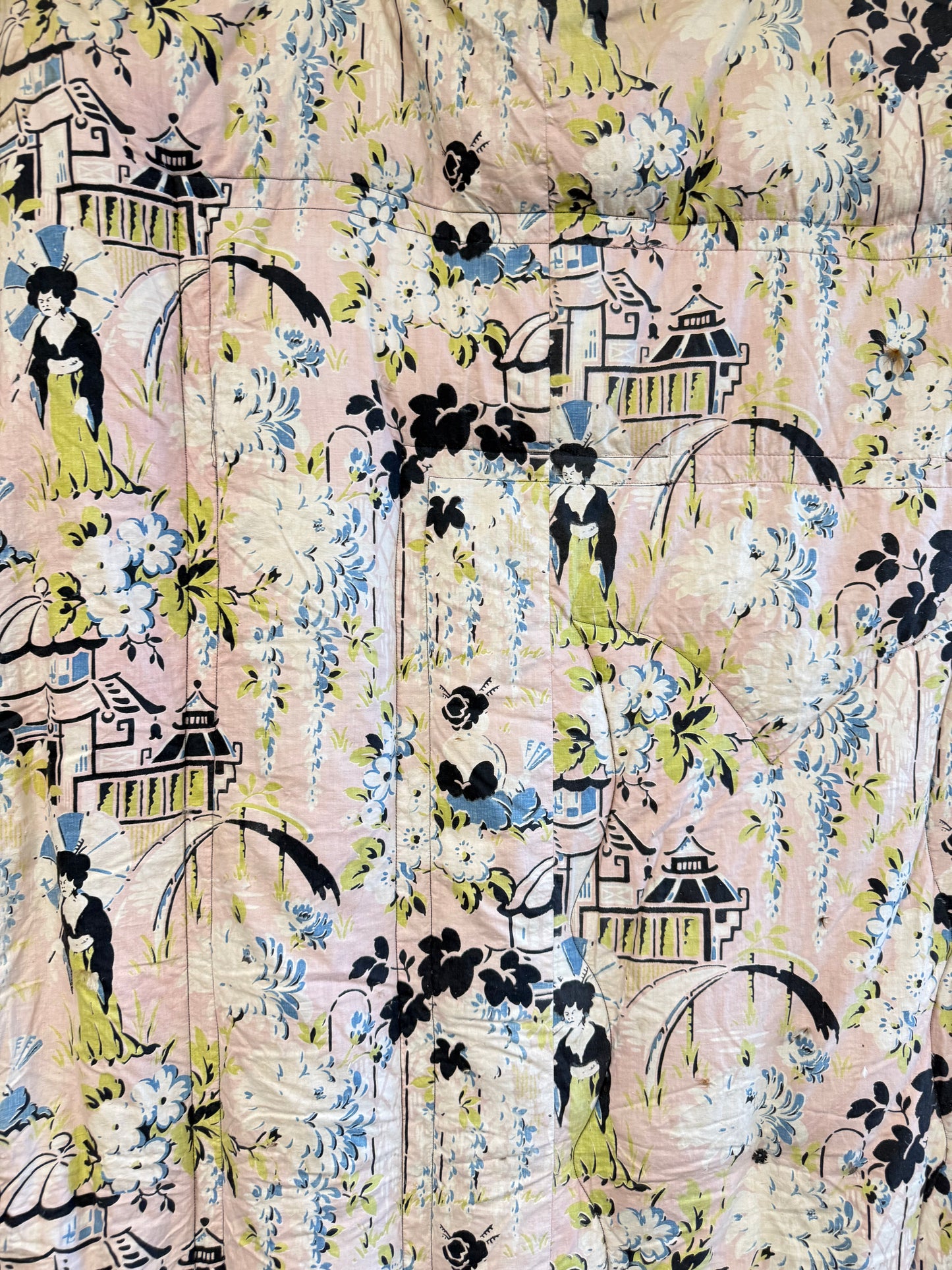 A 1930's Duck Feather Eiderdown - Rare Chinoiserie Pattern