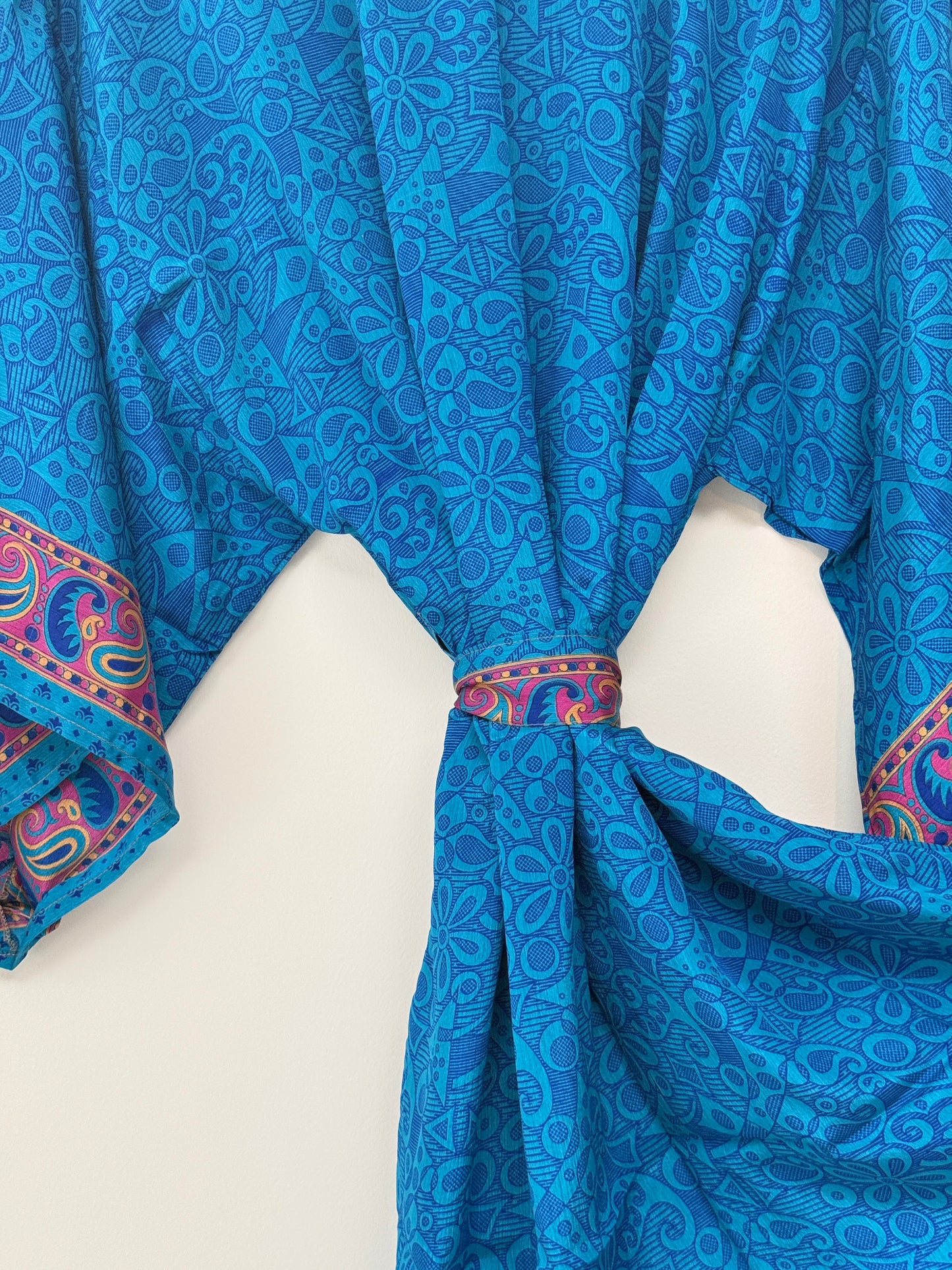 Vintage Saree Silk Kimono / Duster - Short