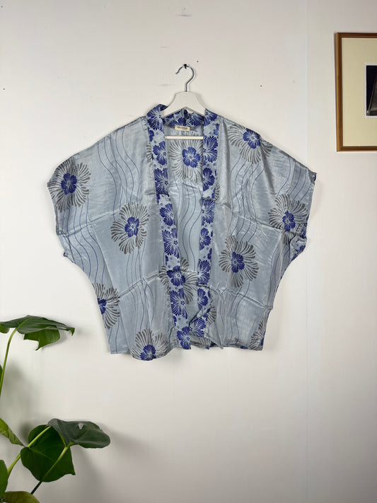 Vintage Saree Silk Shrug Blouse