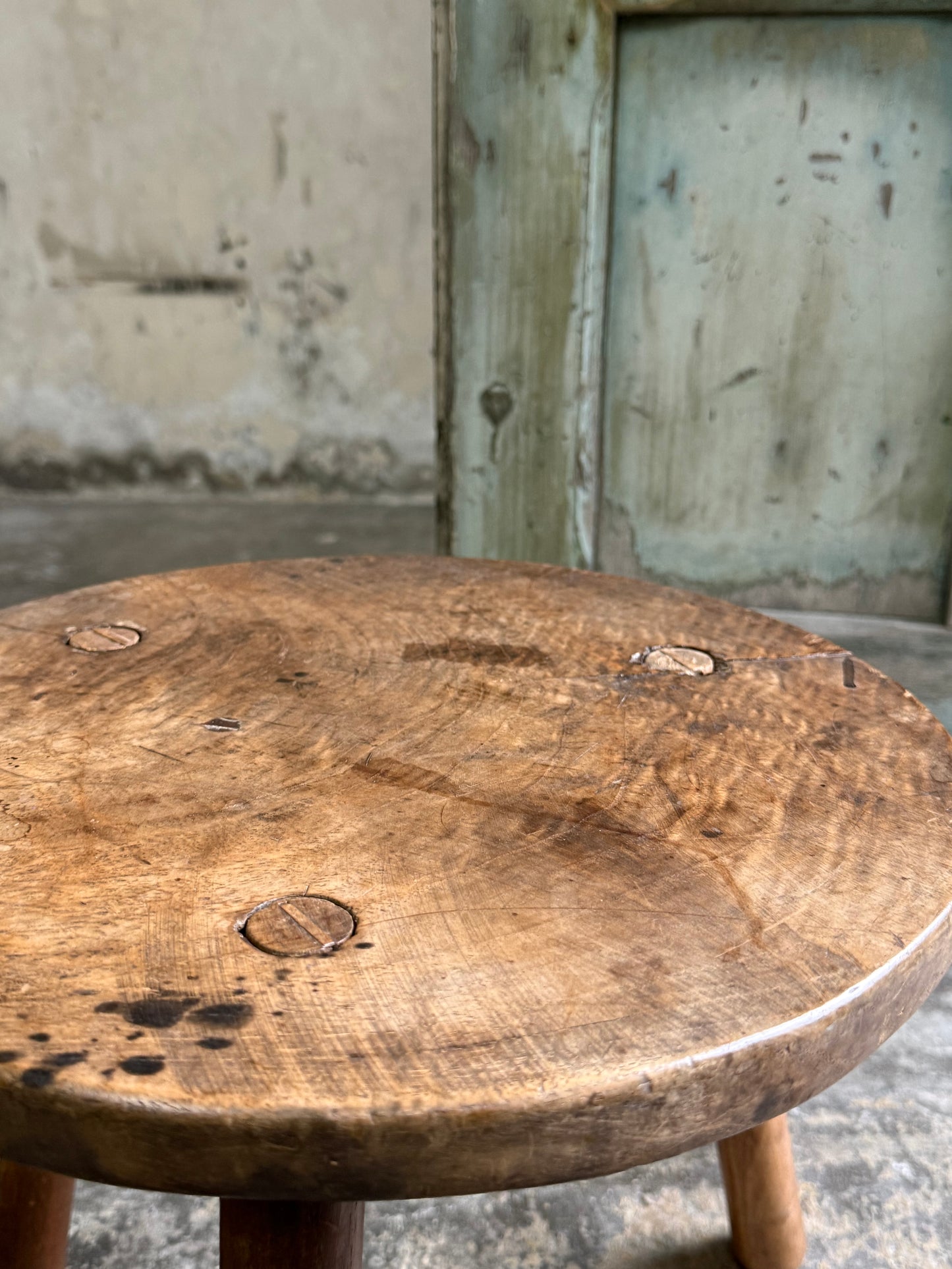A 19thC Three Leg Stool / Table - Round Sycamore Top