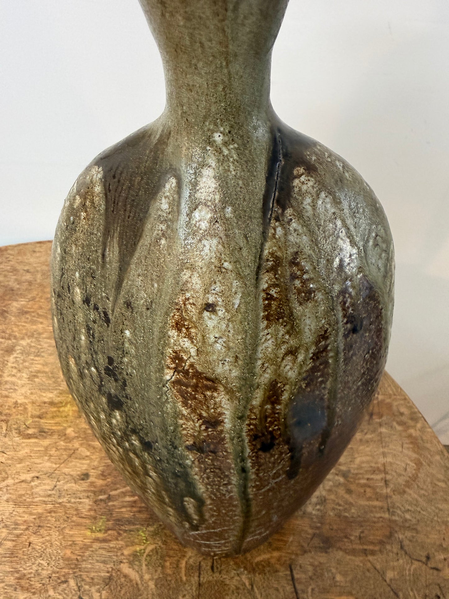 Oxshott Studio Pottery Vase - ROSEMARY WREN, British | 1922-2013