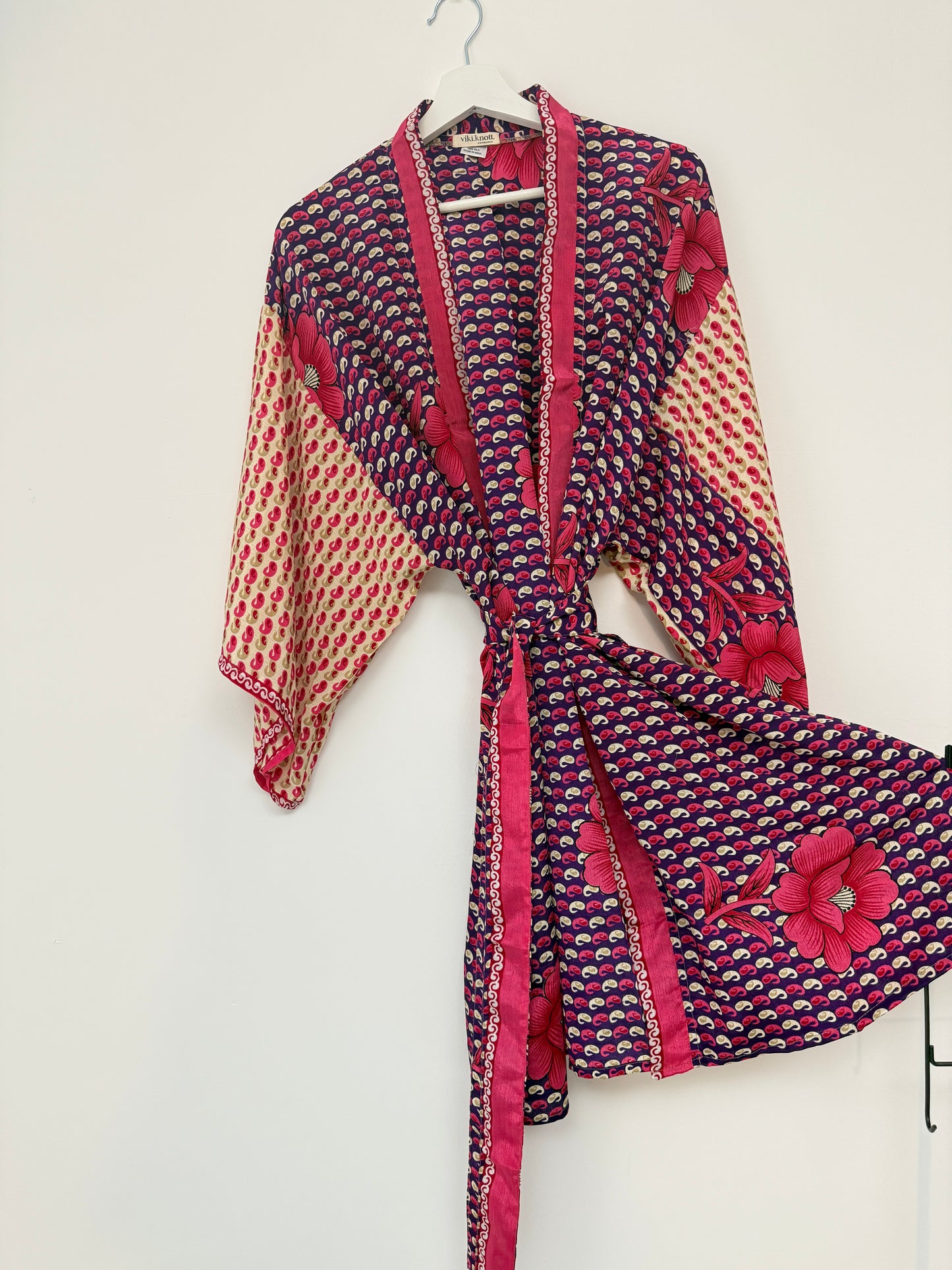 Vintage Saree Silk Kimono / Duster - Short