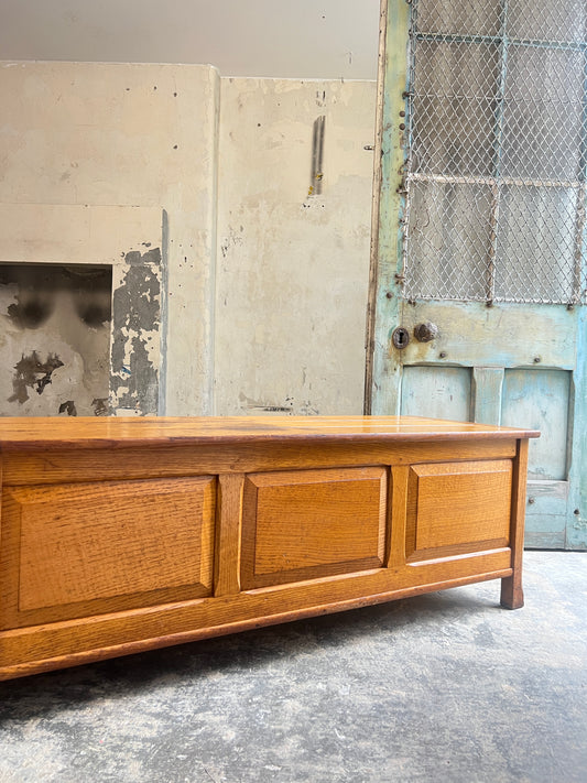 Arthur Reynolds 1930's Oak Blanket Box for Heals of London