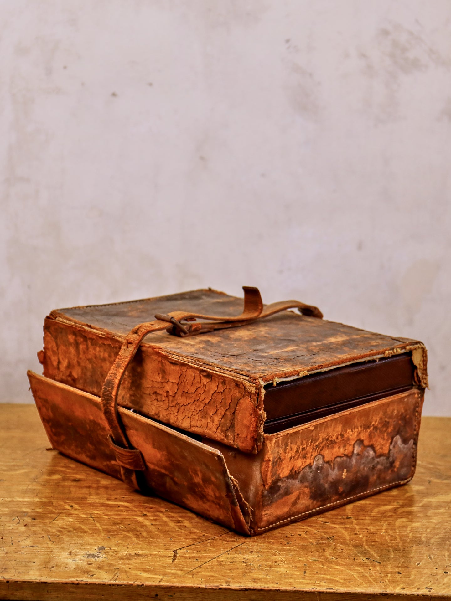 A Leather Correspondence Box in manner of Asprey of London c1860.