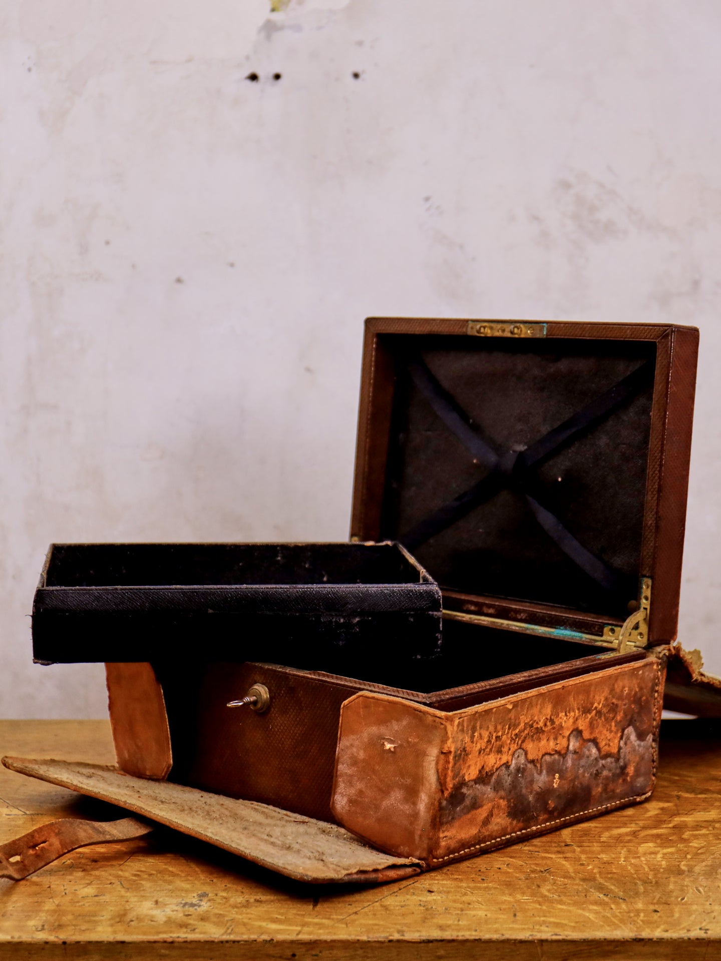 A Leather Correspondence Box in manner of Asprey of London c1860.