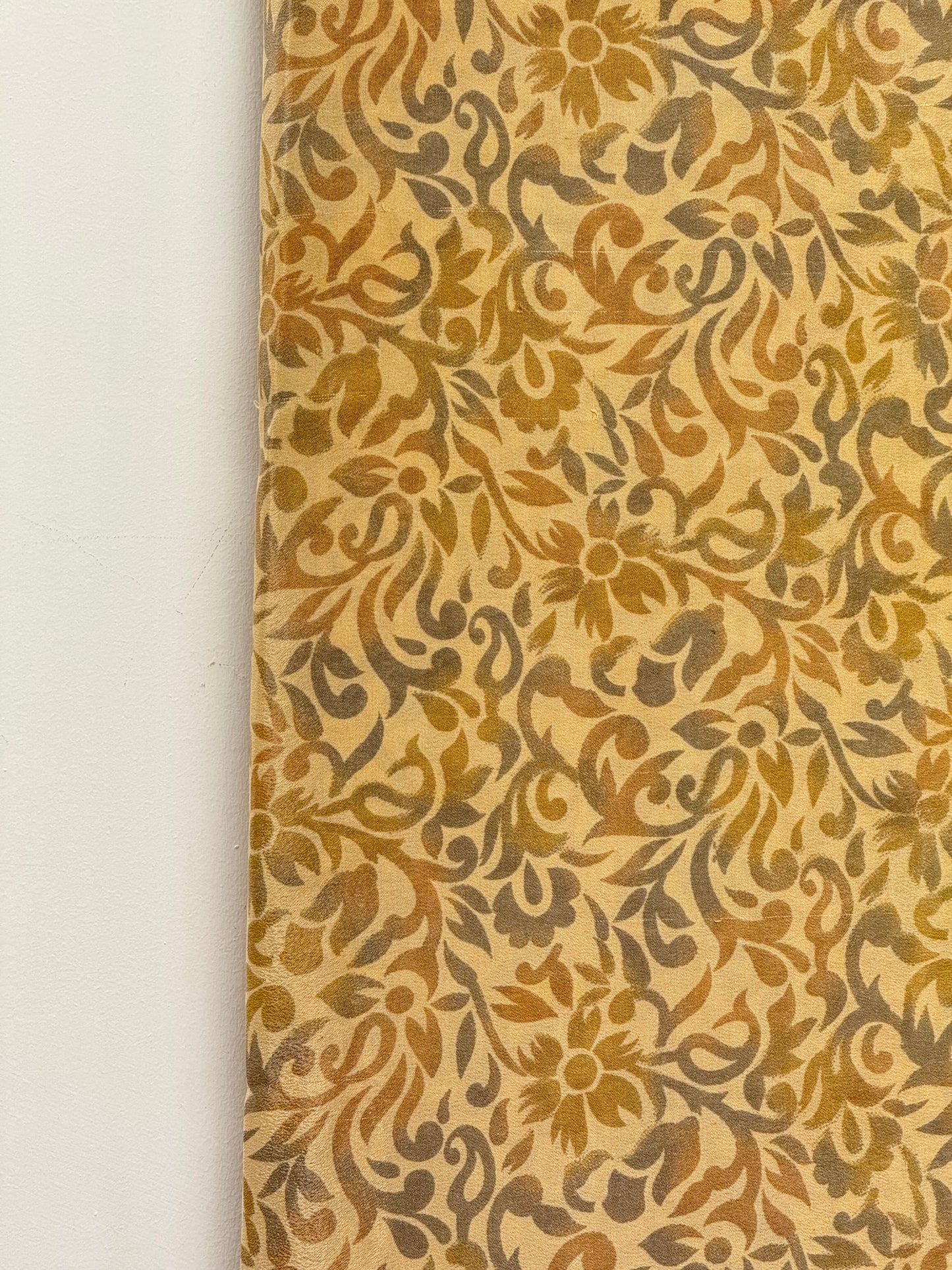 Vintage Pure Silk Saree Fabric