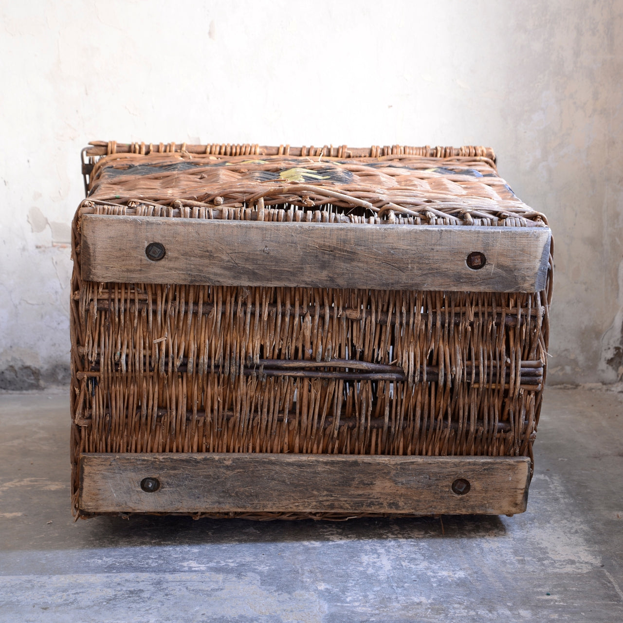 19th C Edwin Woodhouse & Co Lidded Mill Basket