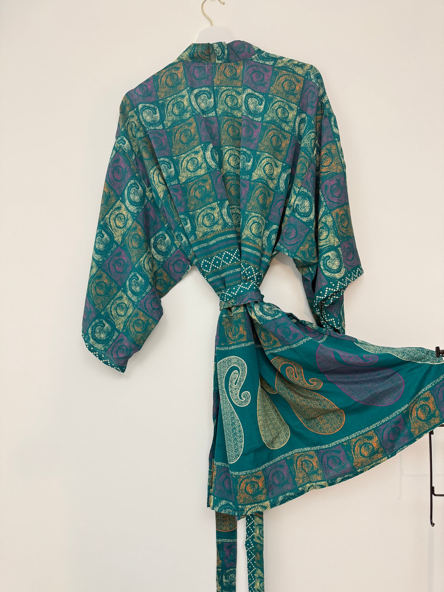 Vintage Saree Silk Kimono / Duster - Short