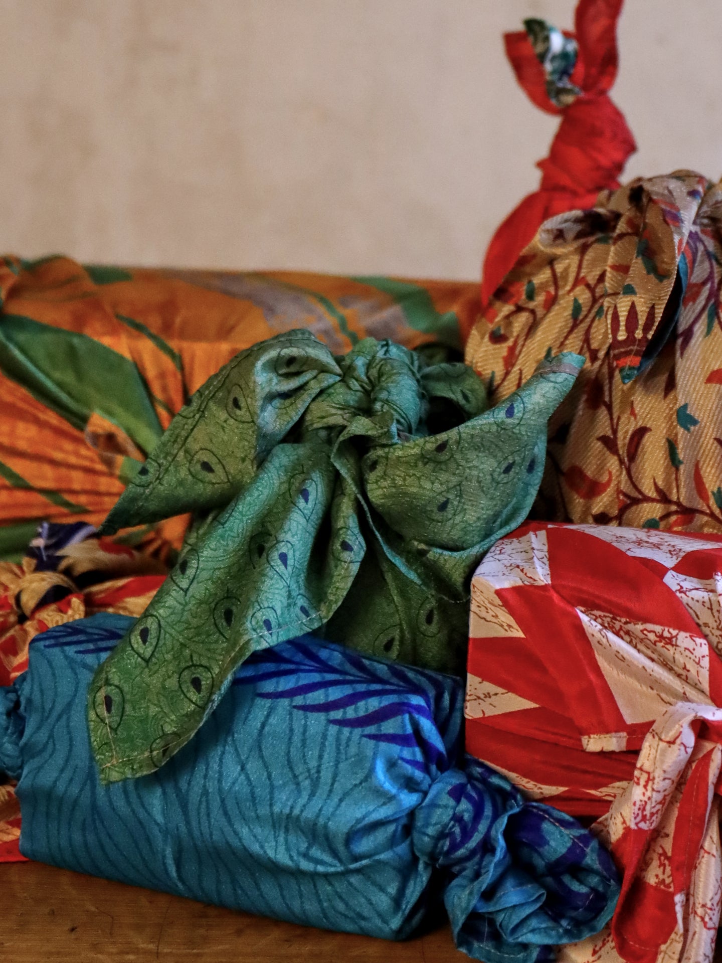 Set of 5 or 10 - Vintage Saree Silk Furoshiki 60cm Wrapping Cloths Squares Scarfs