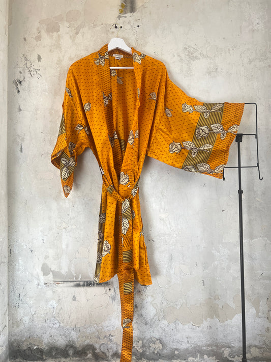 Vintage Saree Silk Kimono / Duster - Short