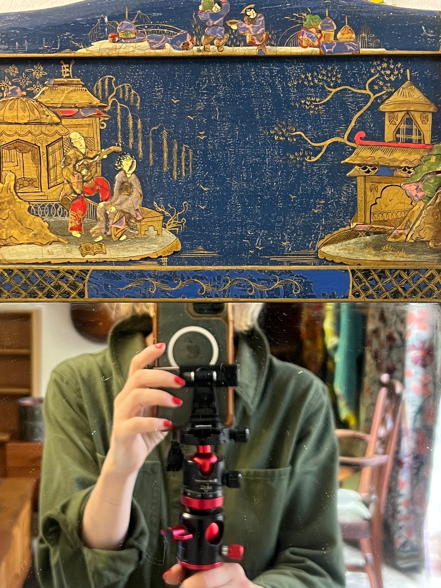 Early 20thC Blue Lacquered Chinoiserie Mirror