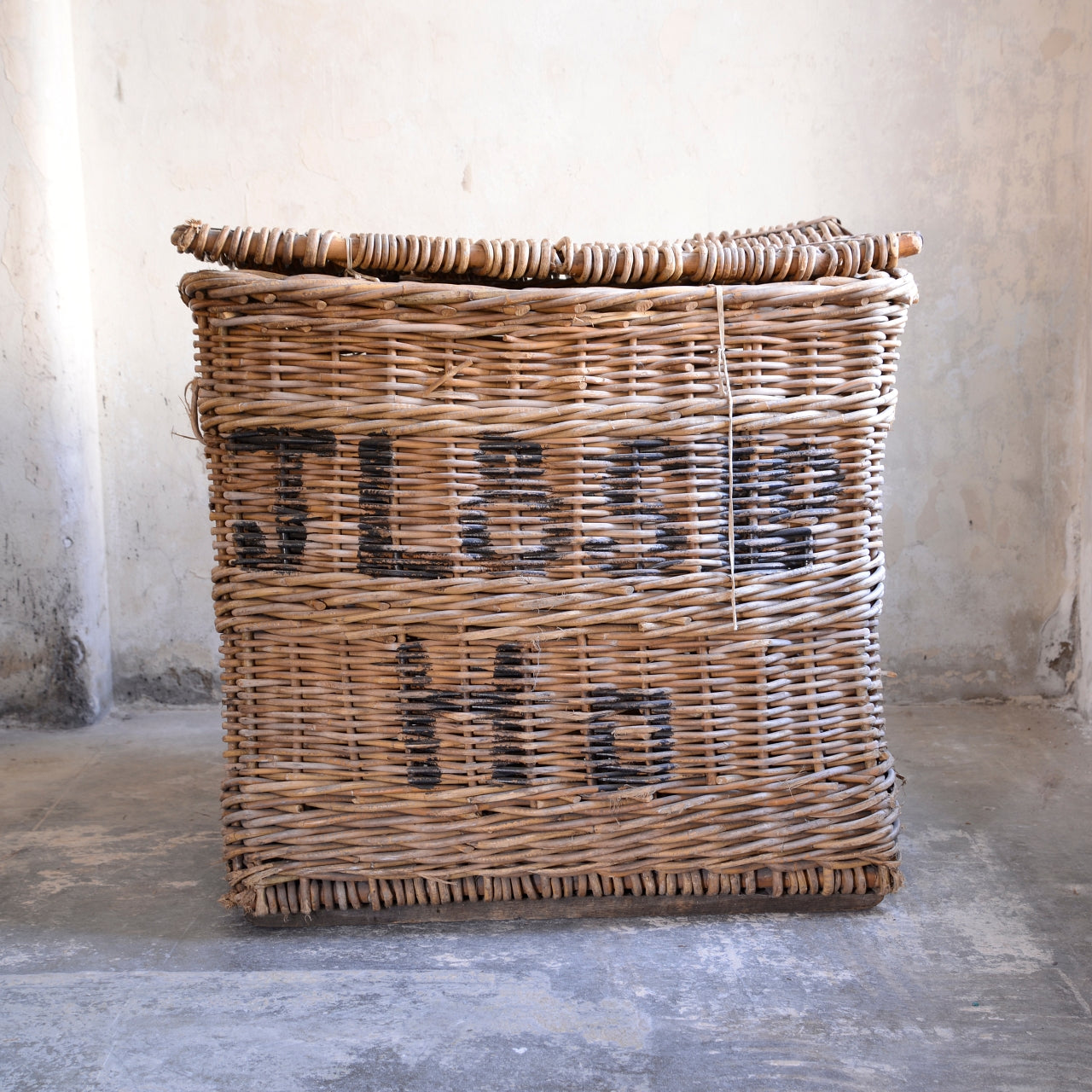 19thC Edwin Woodhouse & Co Lidded Mill Basket