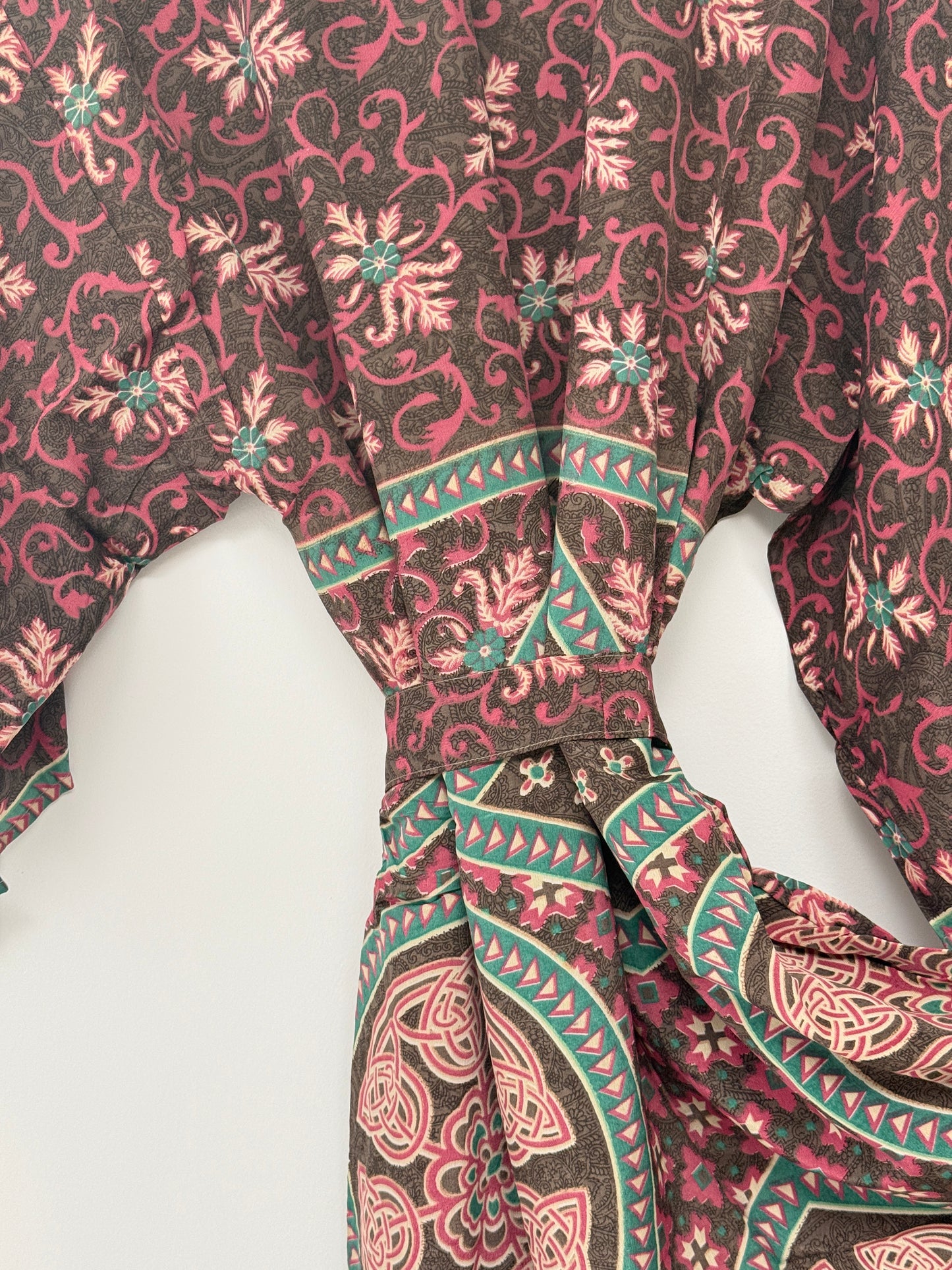 Vintage Saree Silk Kimono / Duster - Short