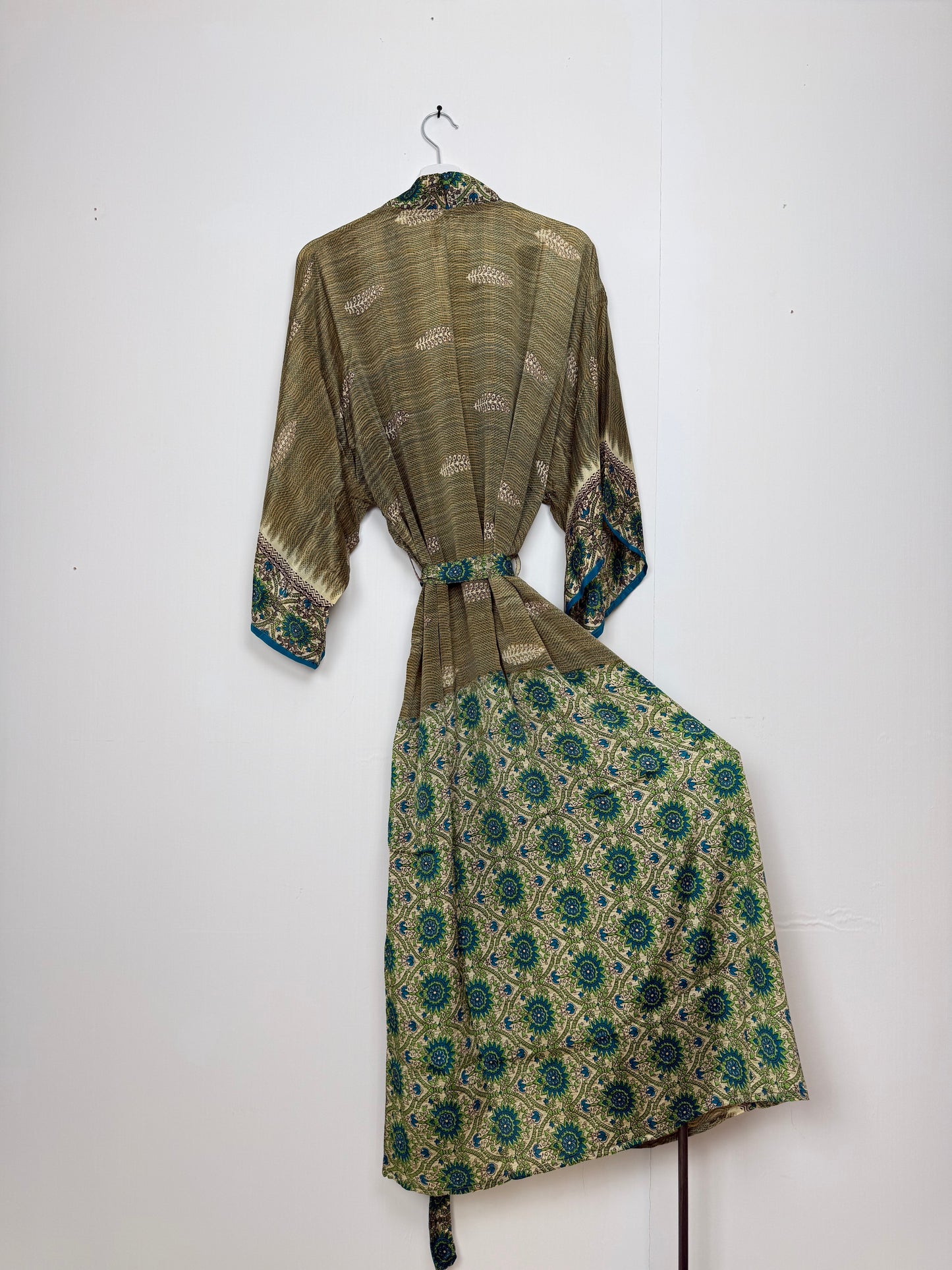 Vintage Saree Silk Kimono / Duster - Long